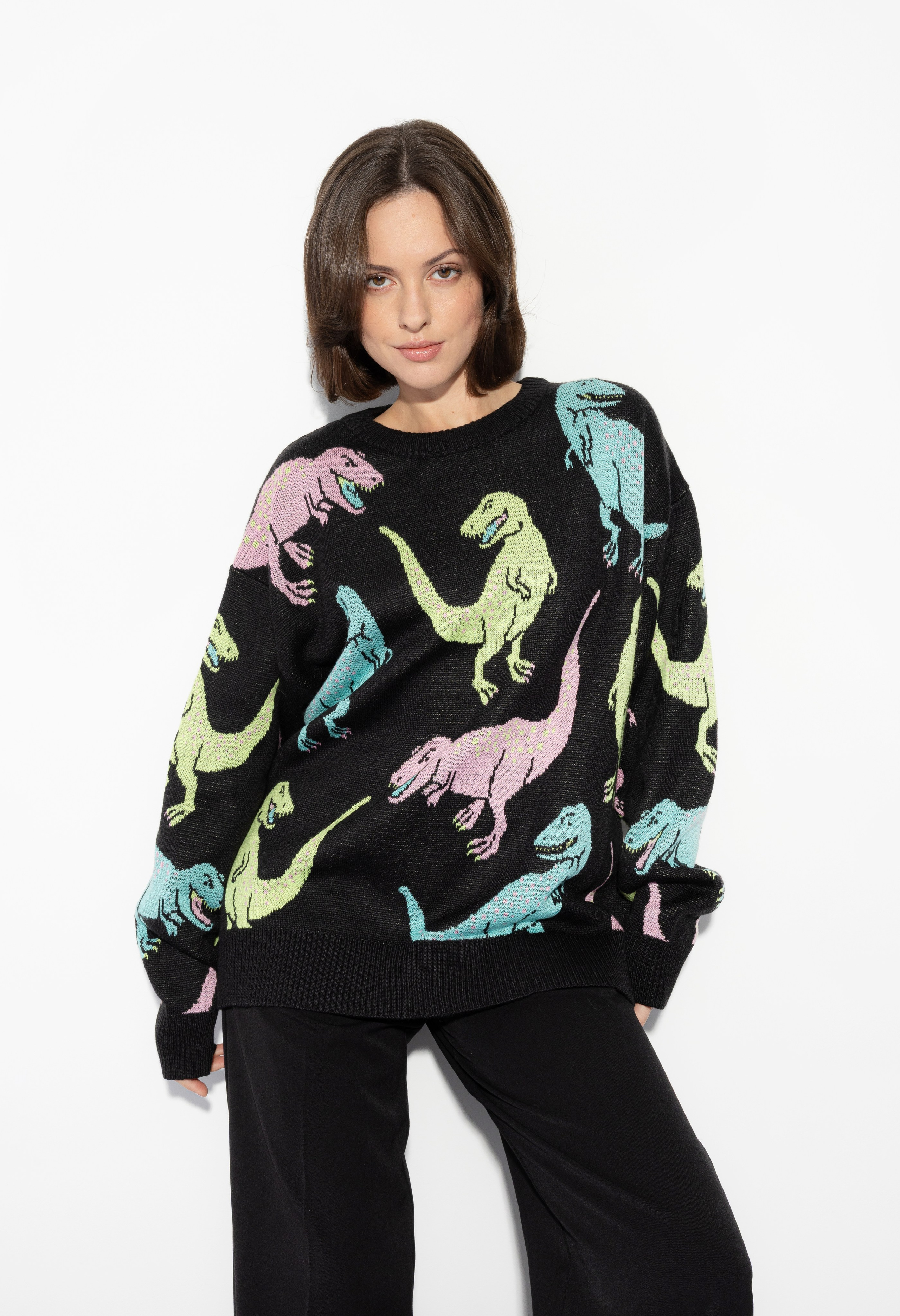 Кейс: Фотосъемка свитеров «Behind the scenes» для Lamoda в СПб