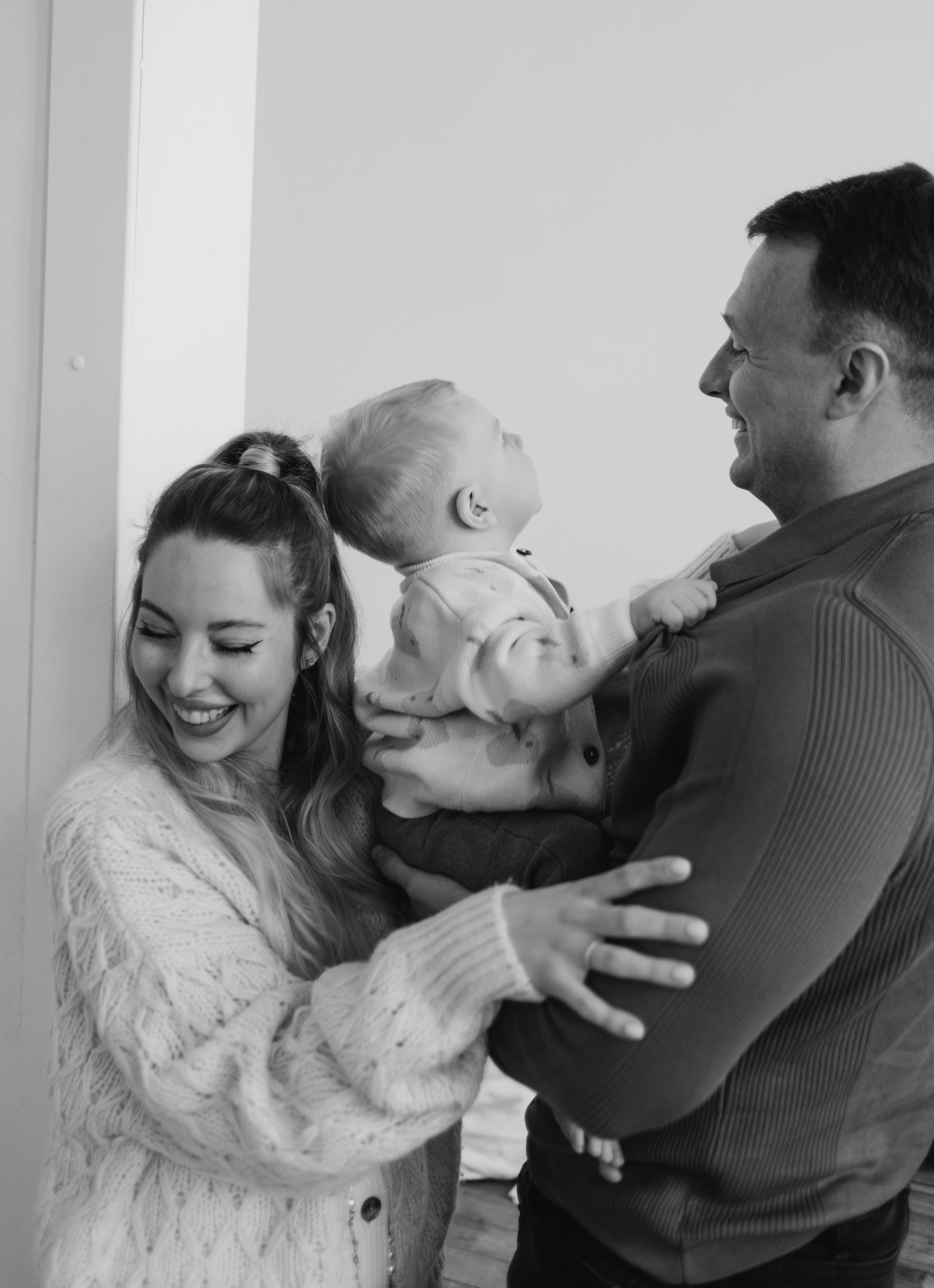 Годик с родными. Фотограф в Краснодаре Евгения Михаевич