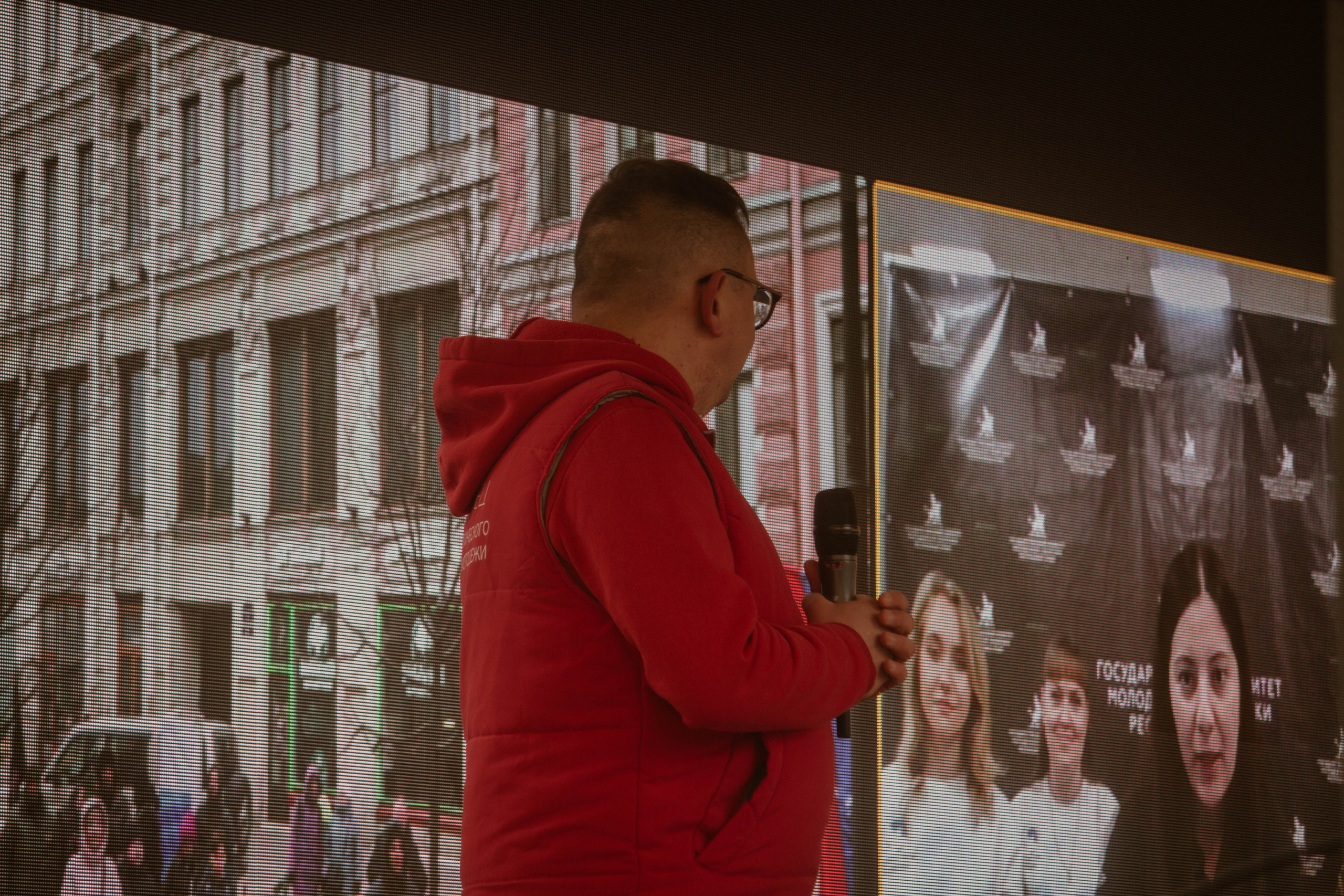 10 ЛЕТ ВМЕСТЕ — Патриотическая акция. Создадим шедевр? Виталина и её фотоискусство