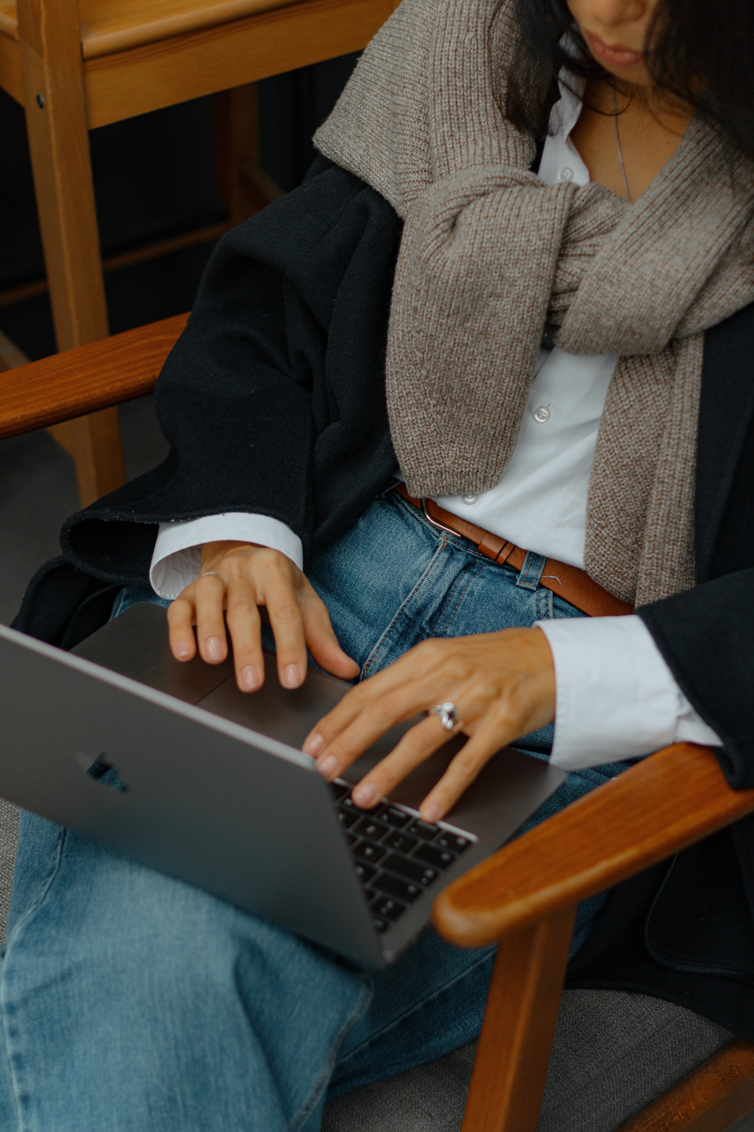 Ralina. İrandek. Fotoğrafçı. İzmir