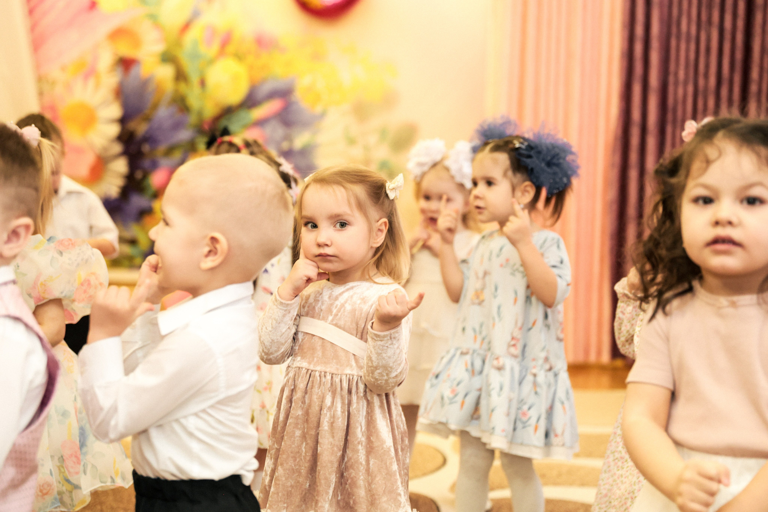 Детский садик. The EVL gallery