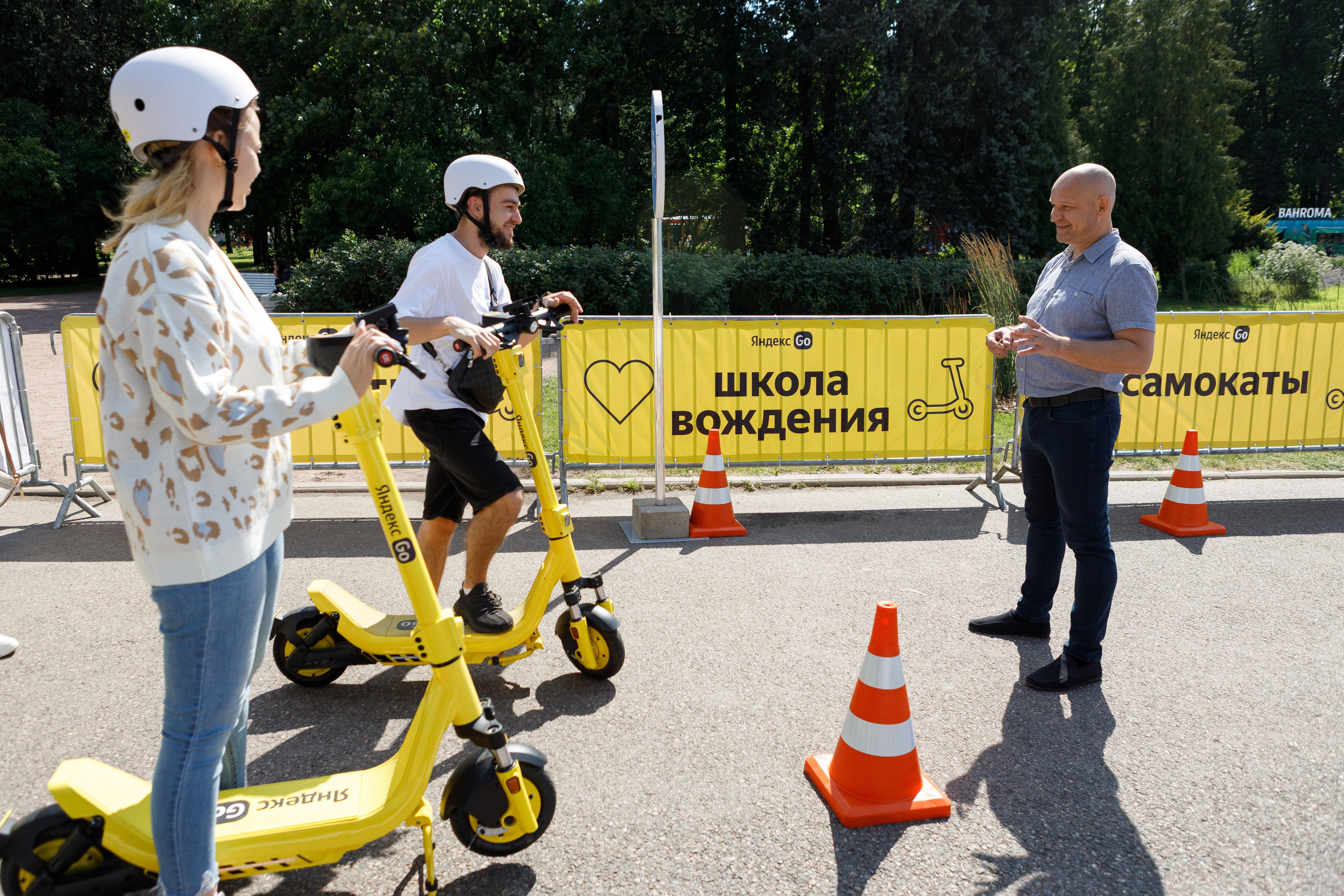 Яндекс Самокат. Свадебный и репортажный фотограф в Санкт-Петербурге Николай Голованов