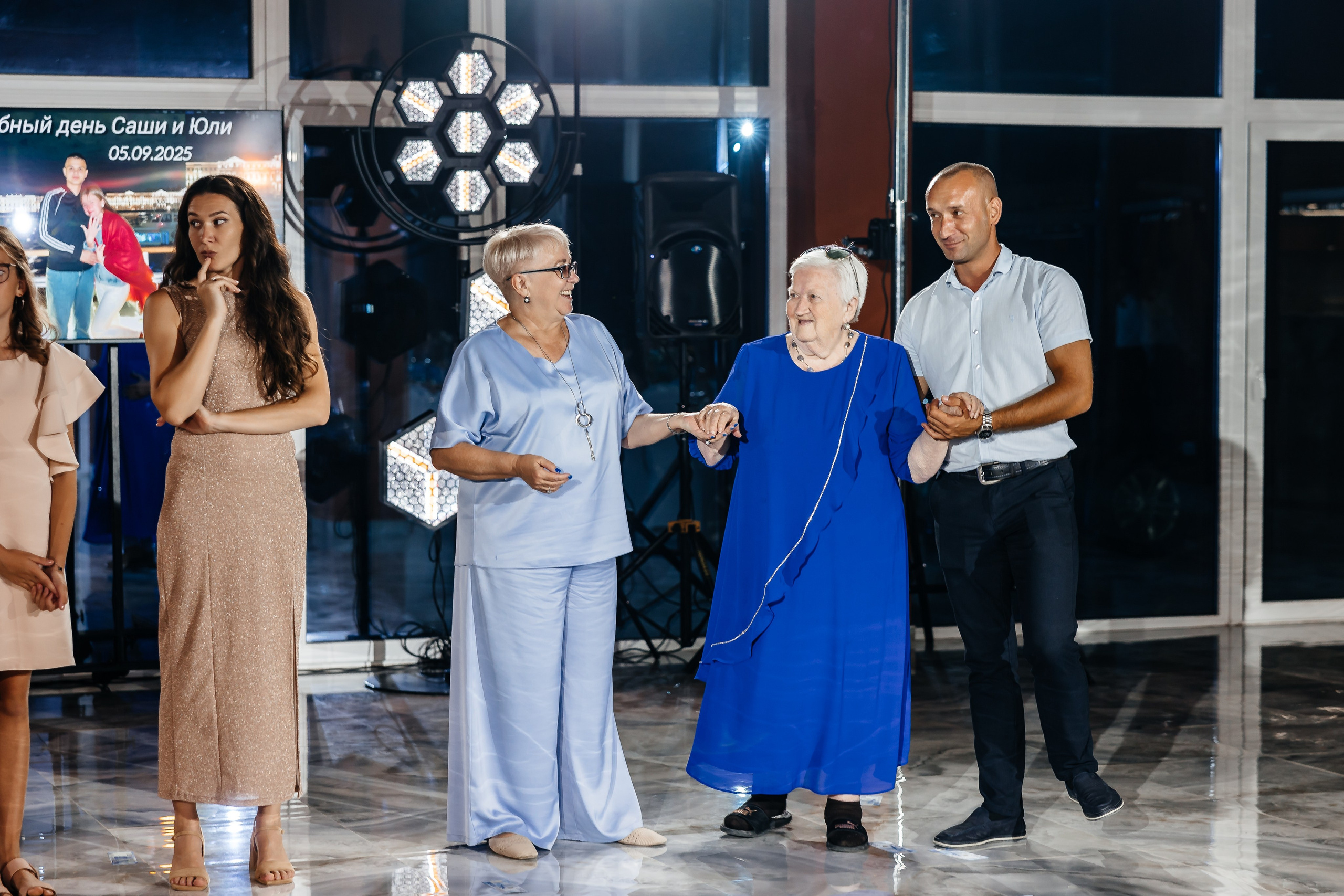 Анонс свадьбы Юлии и Александра. Свадебный фотограф в Крыму и Севастополе Ольга Баскакова