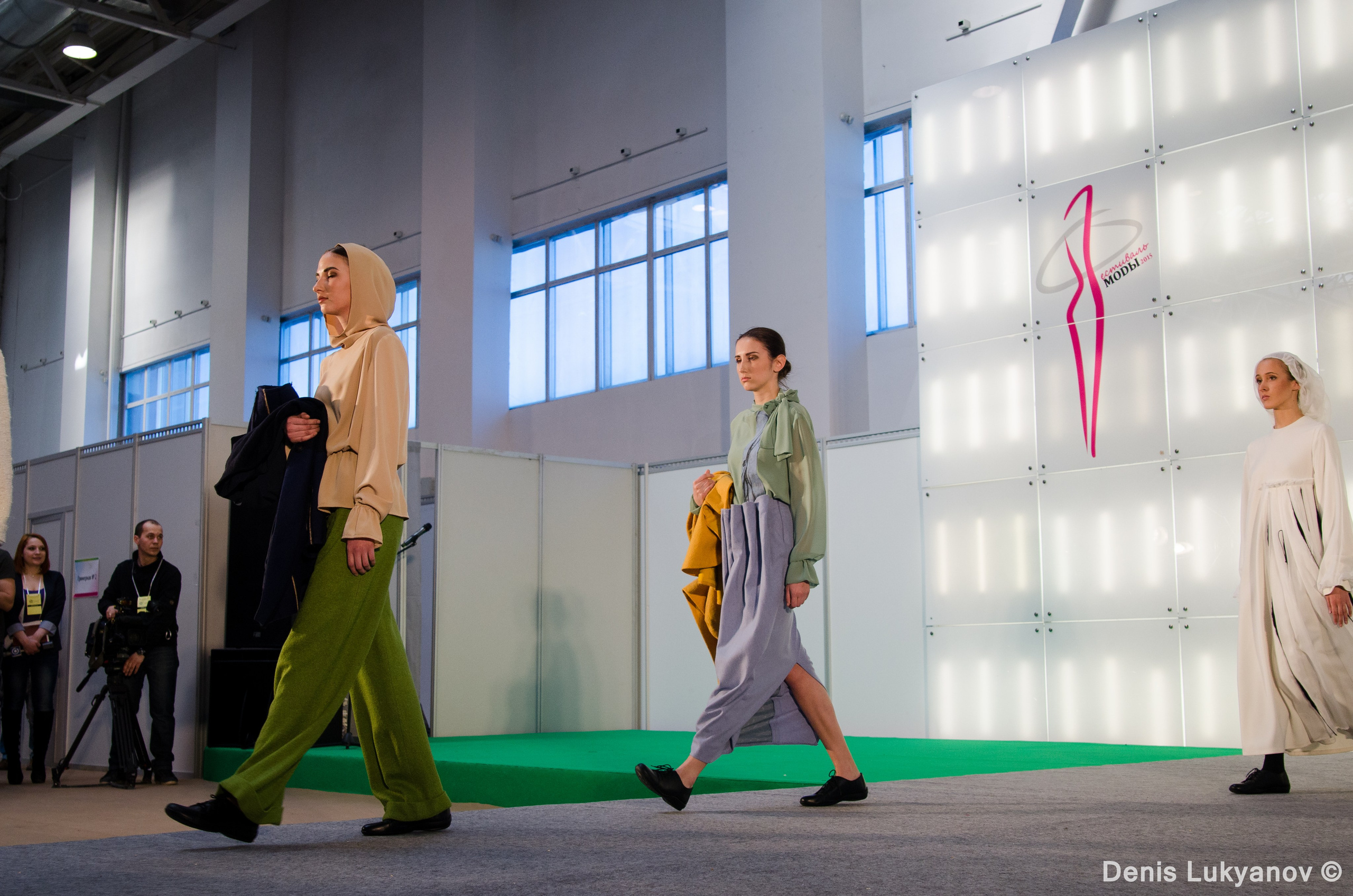 Формула Моды.Континент. Свадебный и семейный фотограф Денис Лукьянов в Краснодаре, Краснодарском крае и Республике Крым