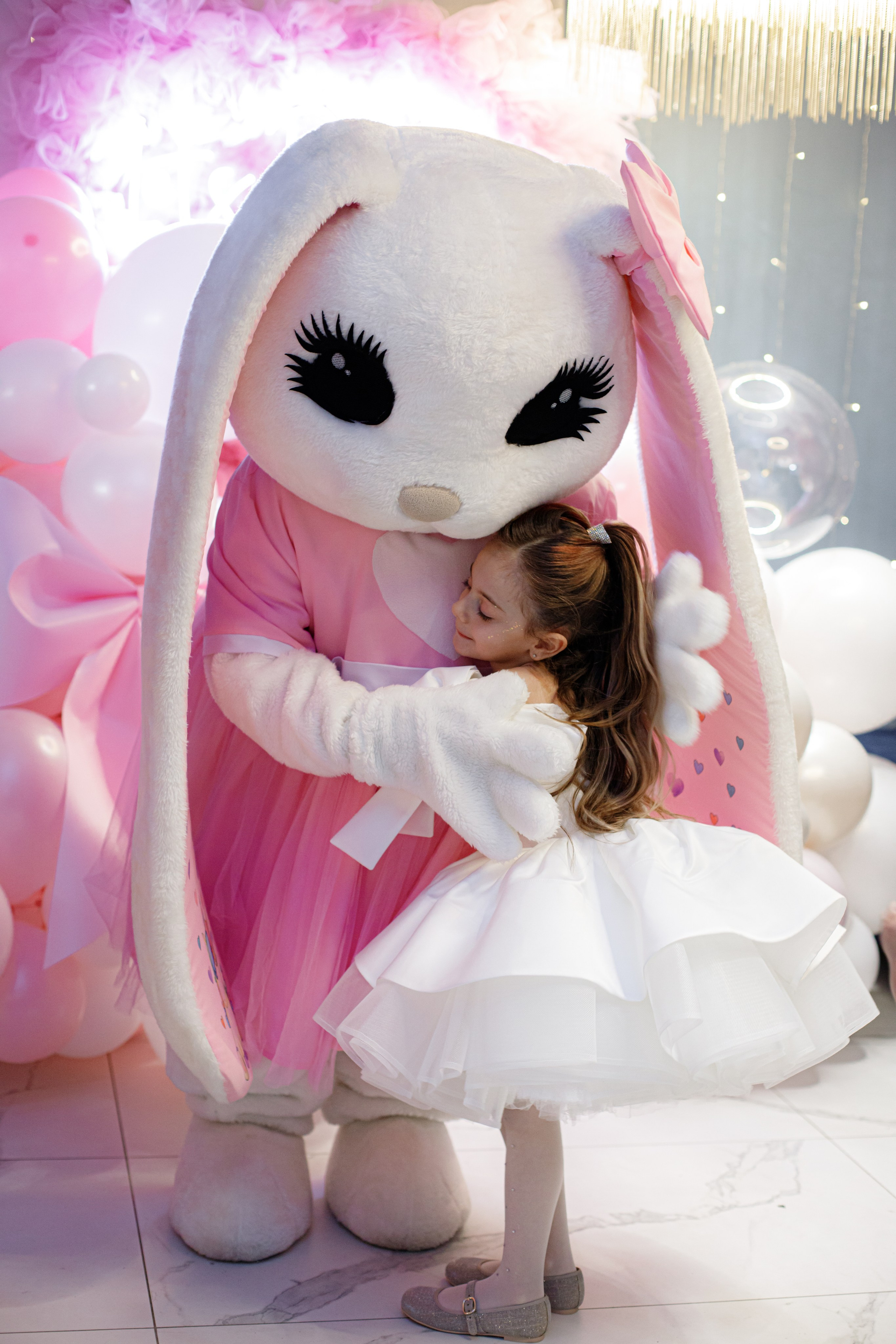 ASIA'S BIRTHDAY PARTY. Photokarish