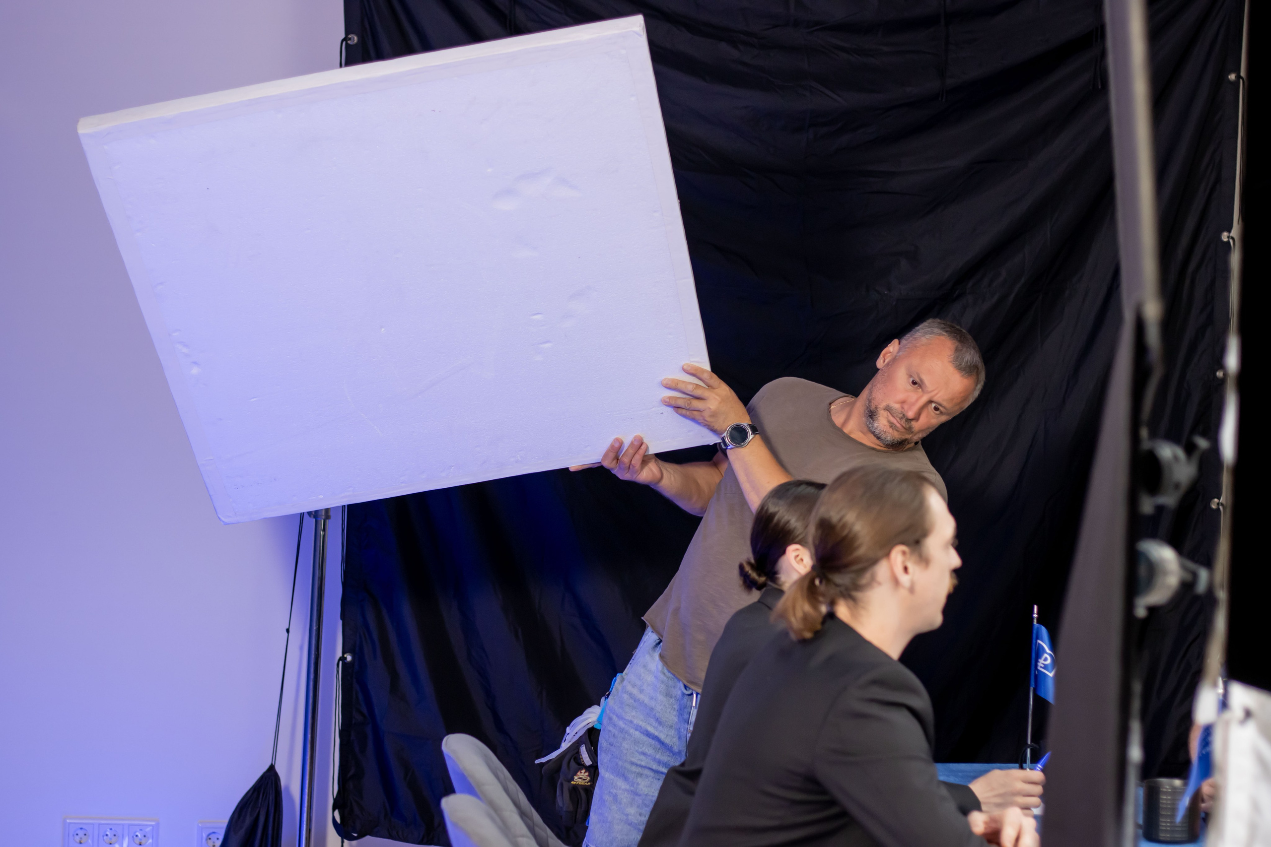 Backstage. Репортажный фотограф в Москве Катя Луговая, портретный фотограф и «street» фотограф, фотосессии «под ключ»