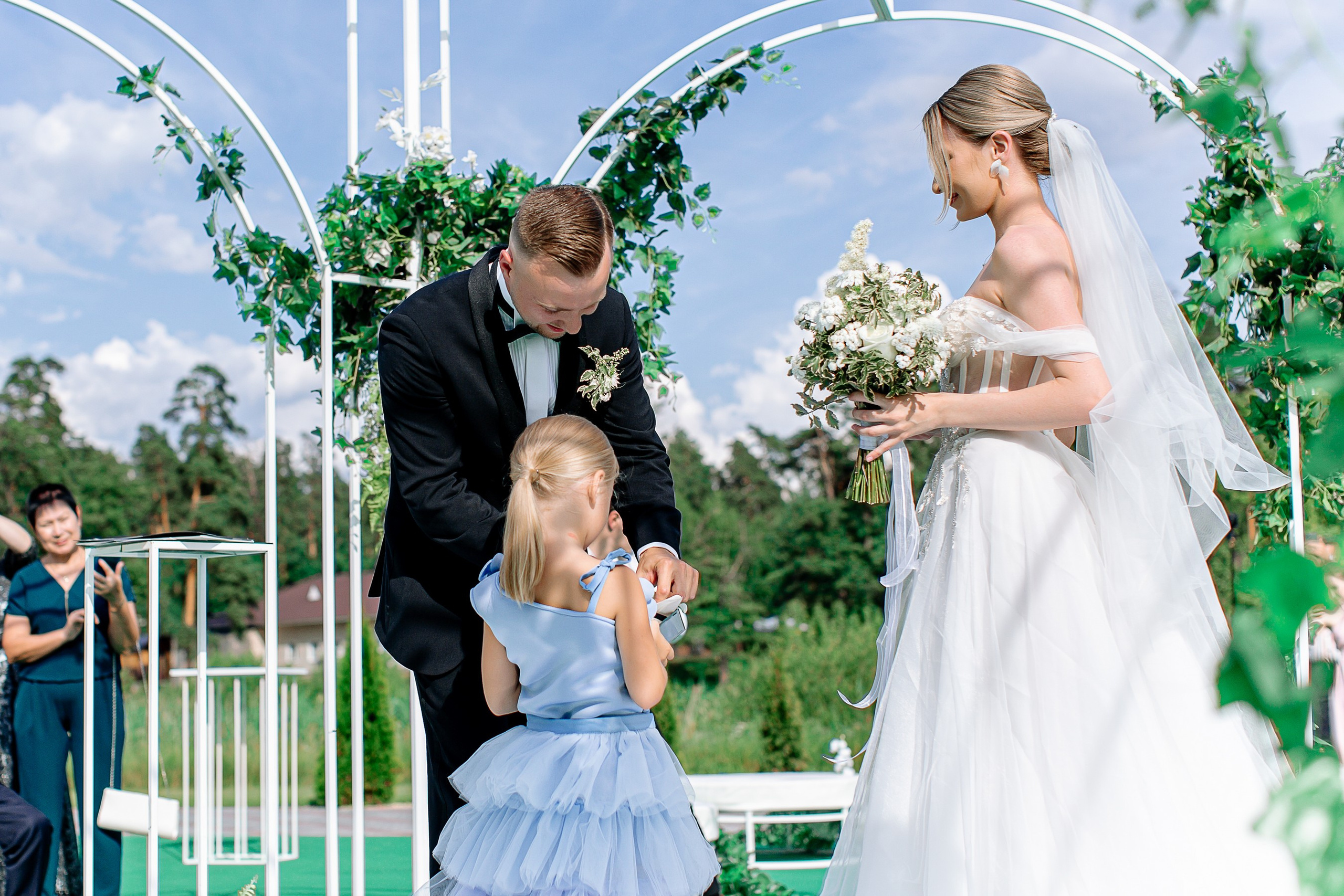 Свадебная фотосессия в отеле с собаками. Свадебный и семейный фотограф в Тамбове Сергей Григорьев