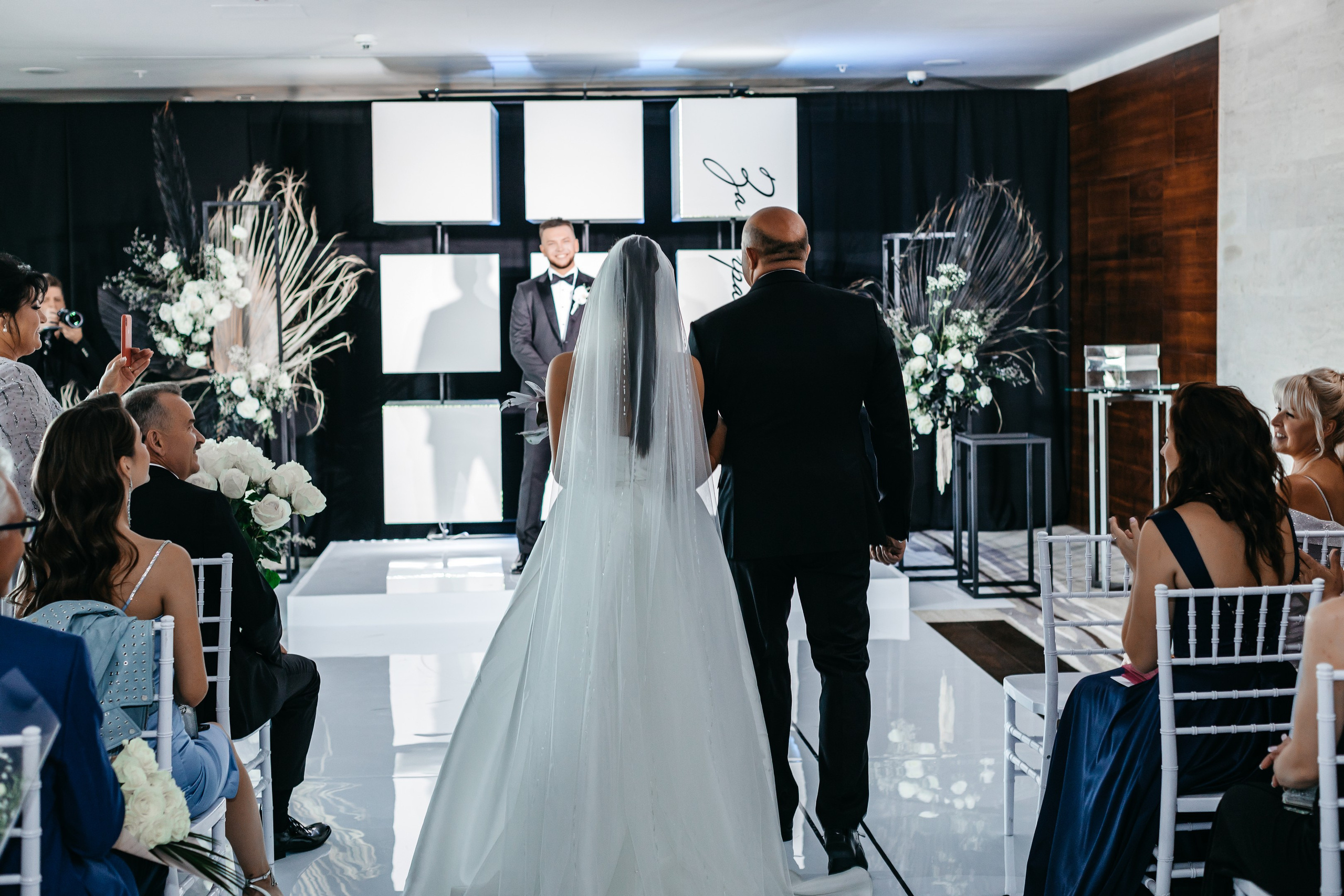 Свадьба в дорогой гостинице Воронежа. Свадебный и семейный фотограф в Тамбове Сергей Григорьев