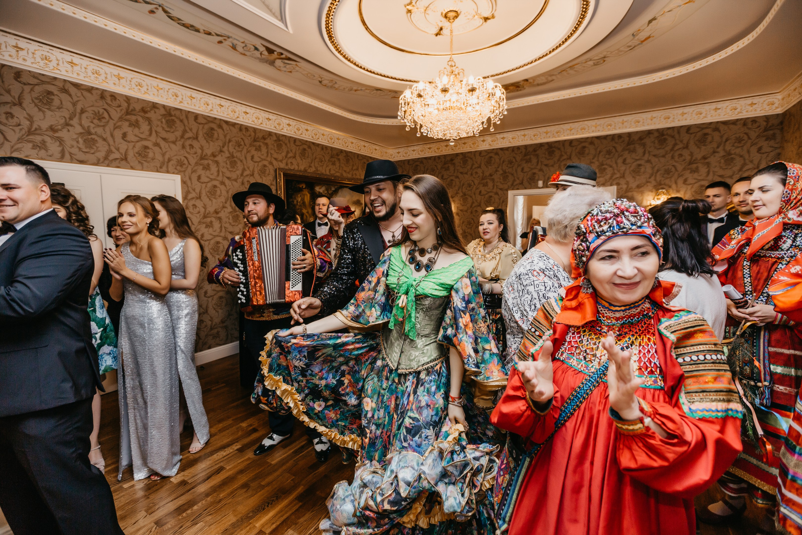 Свадьба в Воронеже. Традиция и классика семейной сьемки. Свадебный и семейный фотограф в Тамбове Сергей Григорьев