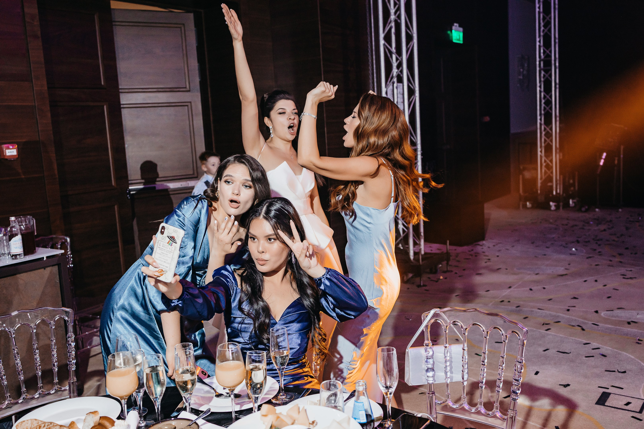 Свадьба в дорогой гостинице Воронежа. Свадебный и семейный фотограф в Тамбове Сергей Григорьев