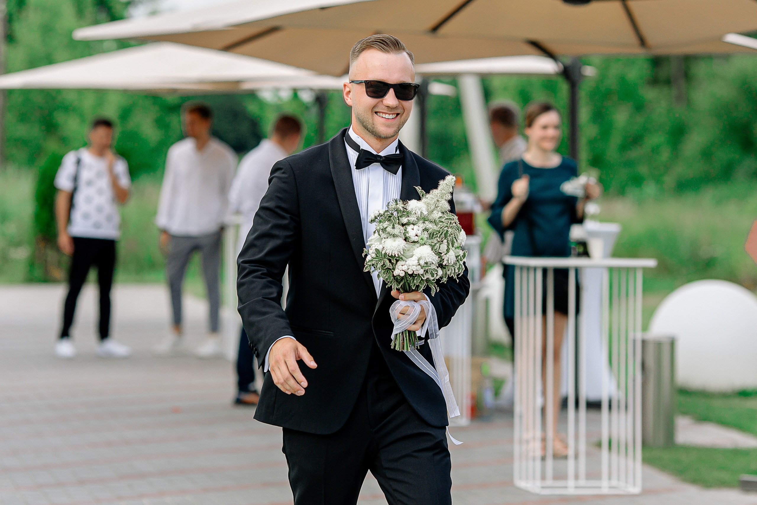 Свадебная фотосессия в отеле с собаками. Свадебный и семейный фотограф в Тамбове Сергей Григорьев