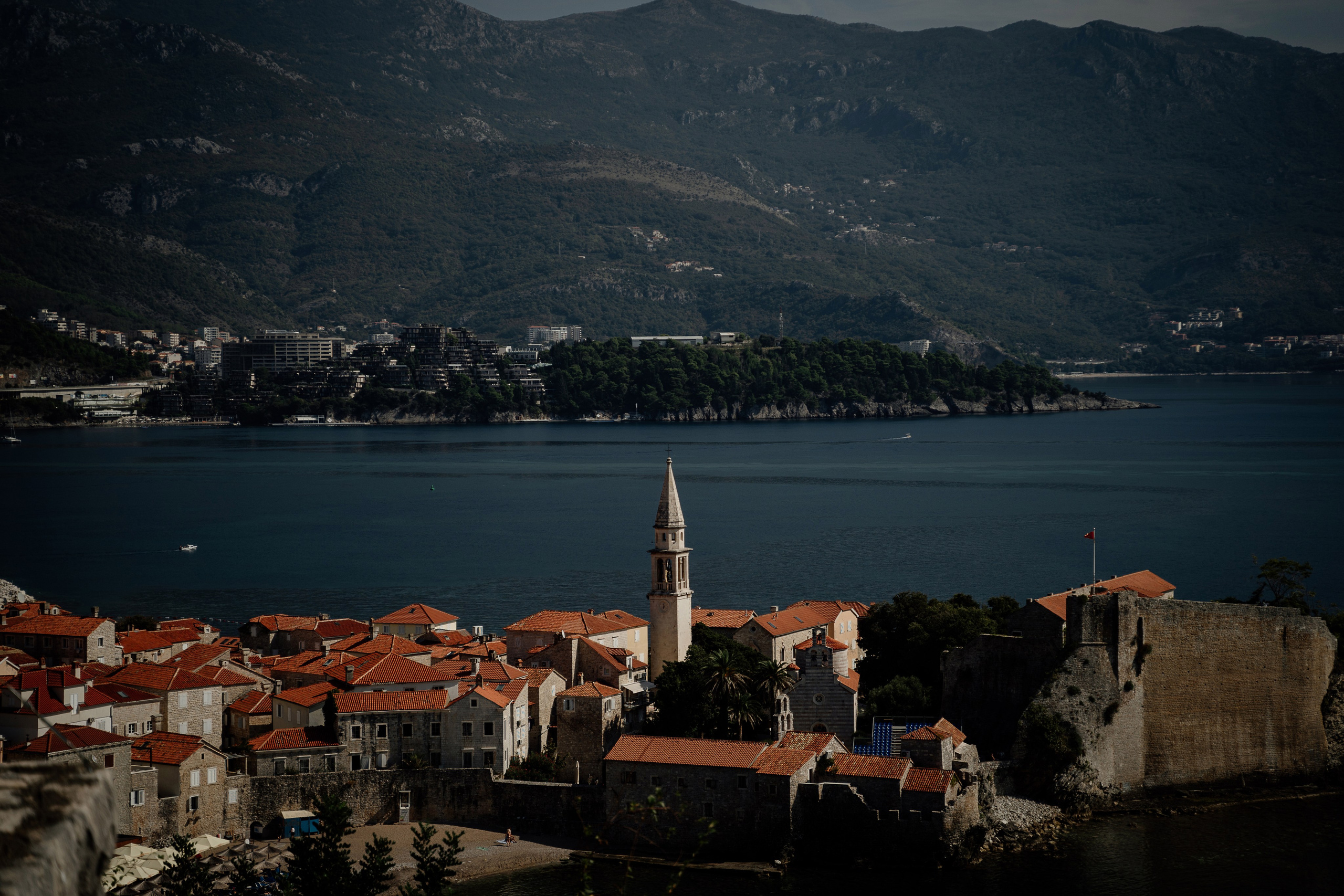 Your Montenegro Destination Wedding Photographer. Photographer in Montenegro | Фотограф в Черногории