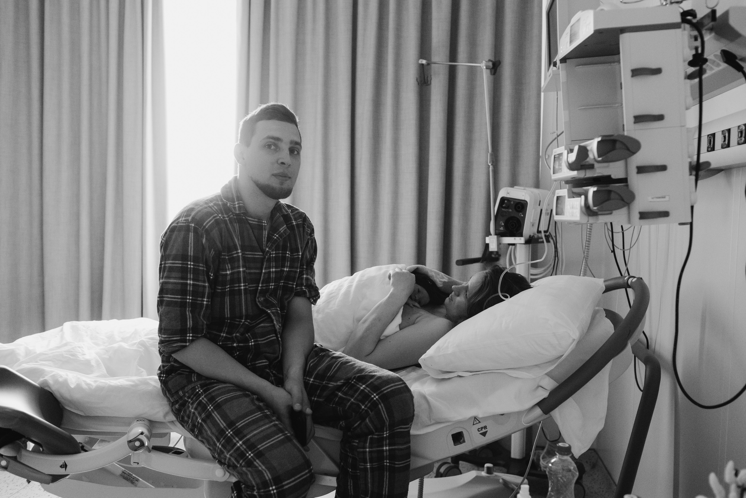 Съемка родов. Рождение Майи. Клинический госпиталь MD GROUP Лахта. Фотограф на роды в Санкт-Петербурге Екатерина Сысоева