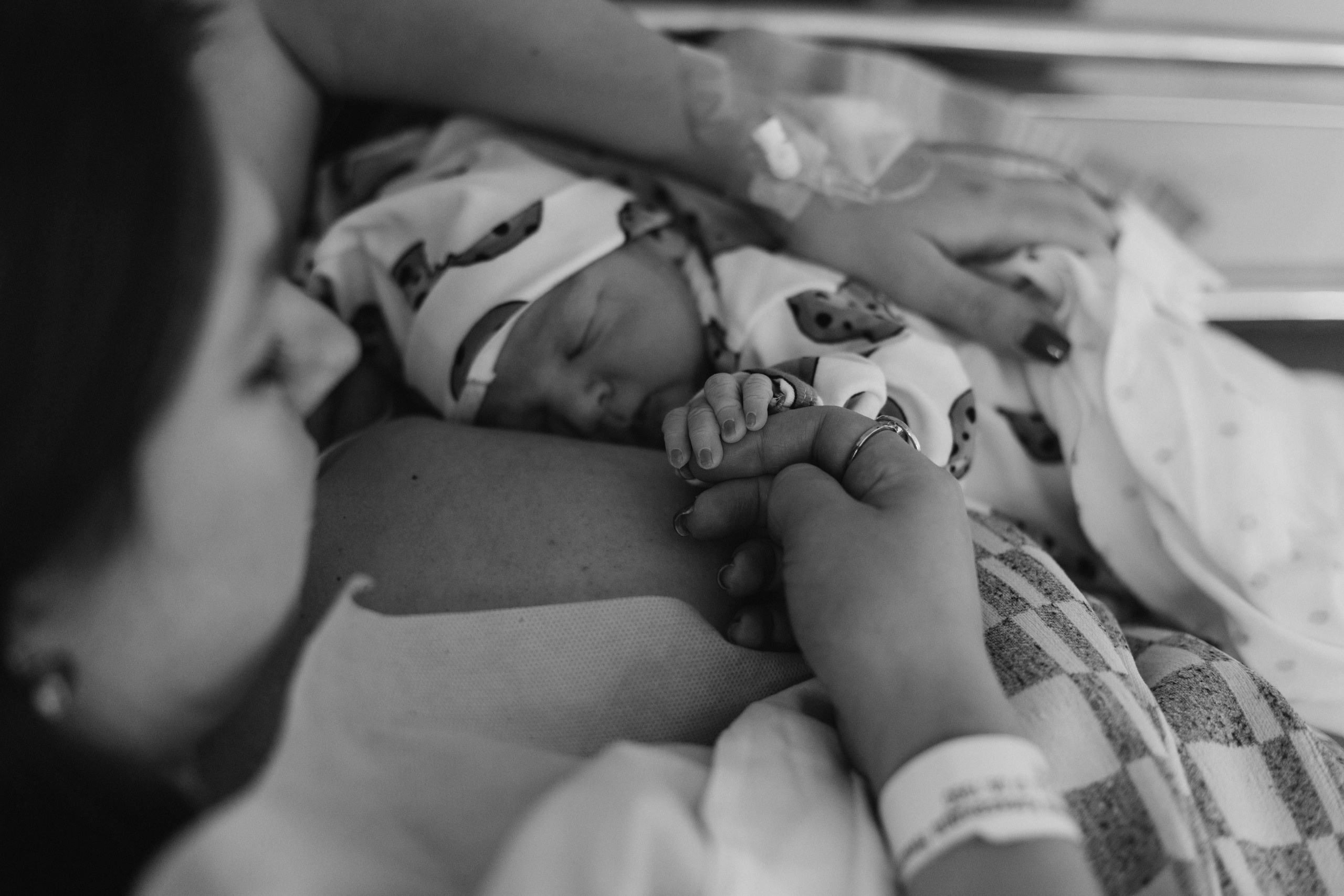 Съемка родов. Рождение Льва. Родильный дом № 17. Фотограф на роды в Санкт-Петербурге Екатерина Сысоева