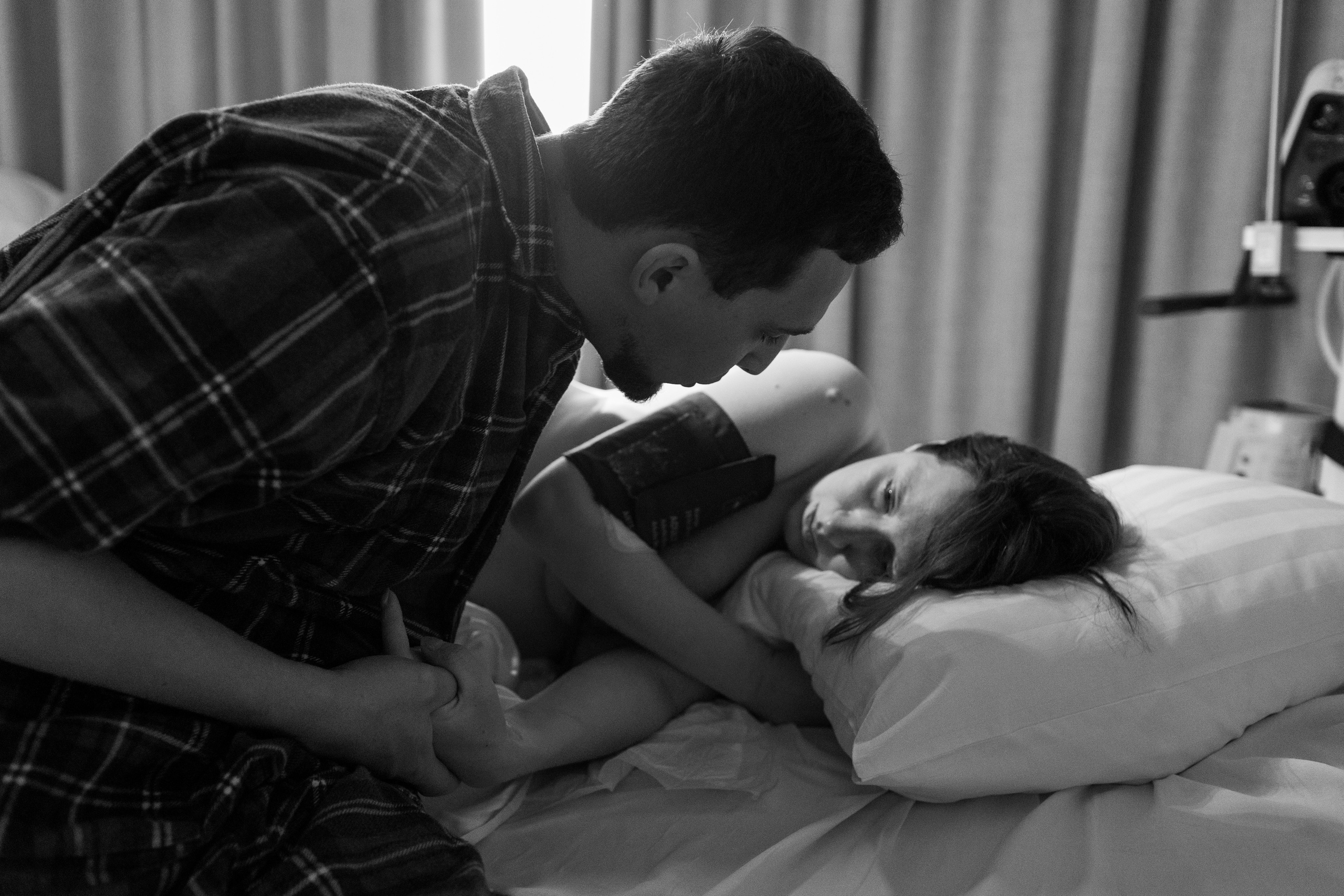 Съемка родов. Рождение Майи. Клинический госпиталь MD GROUP Лахта. Фотограф на роды в Санкт-Петербурге Екатерина Сысоева