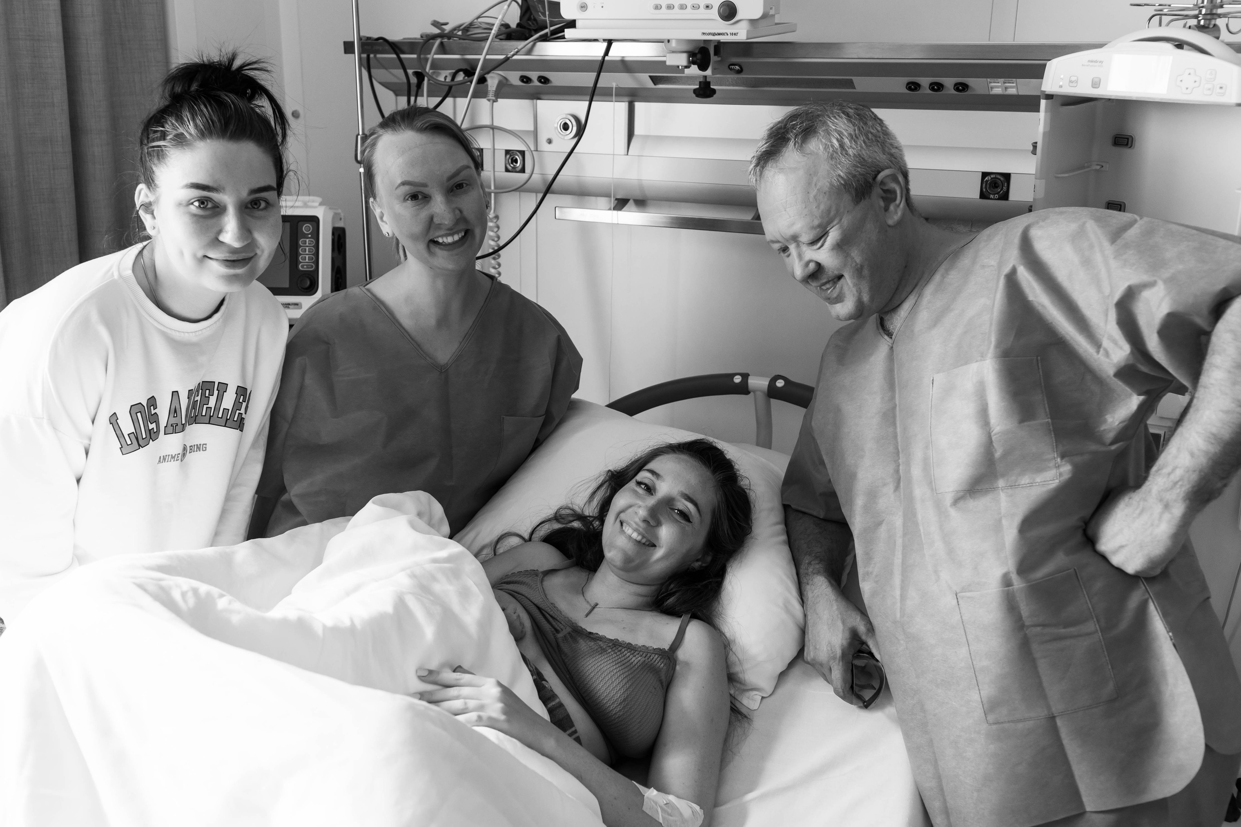 Съемка родов. Рождение Аглаи. Клинический госпиталь MD GROUP Лахта. Фотограф на роды в Санкт-Петербурге Екатерина Сысоева