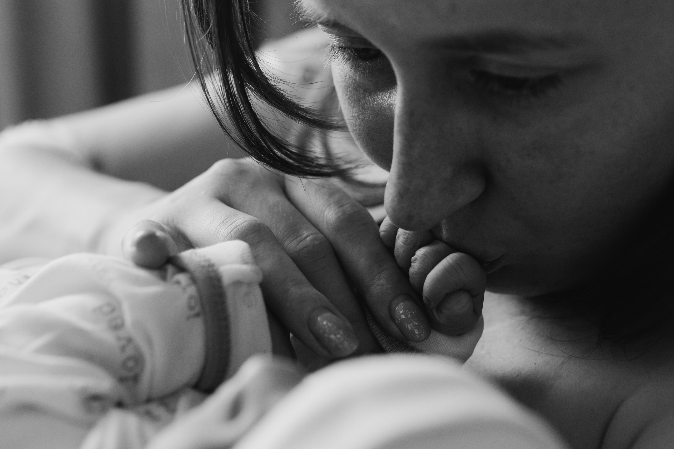 Съемка родов. Рождение Майи. Клинический госпиталь MD GROUP Лахта. Фотограф на роды в Санкт-Петербурге Екатерина Сысоева