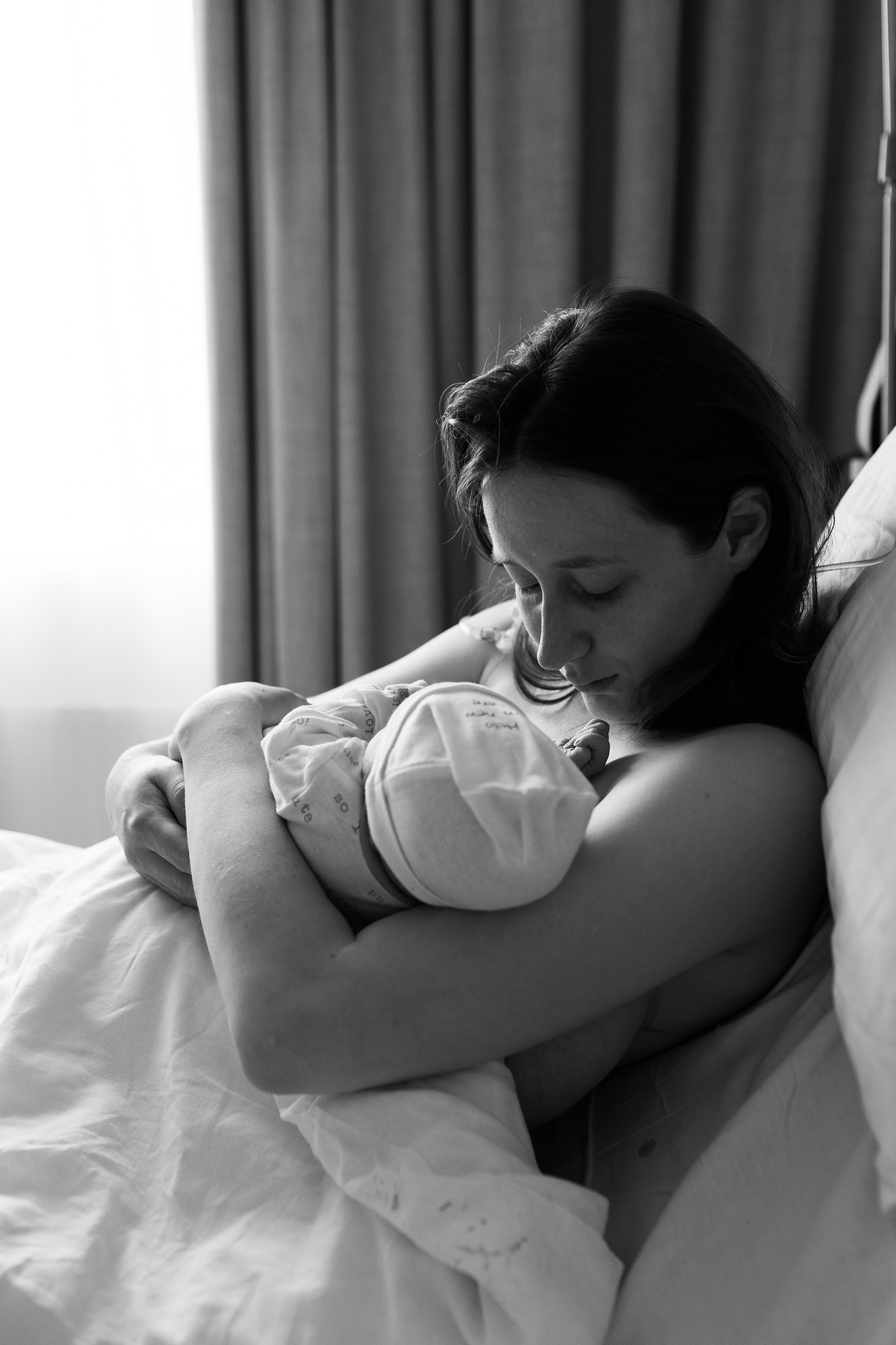 Съемка родов. Рождение Майи. Клинический госпиталь MD GROUP Лахта. Фотограф на роды в Санкт-Петербурге Екатерина Сысоева