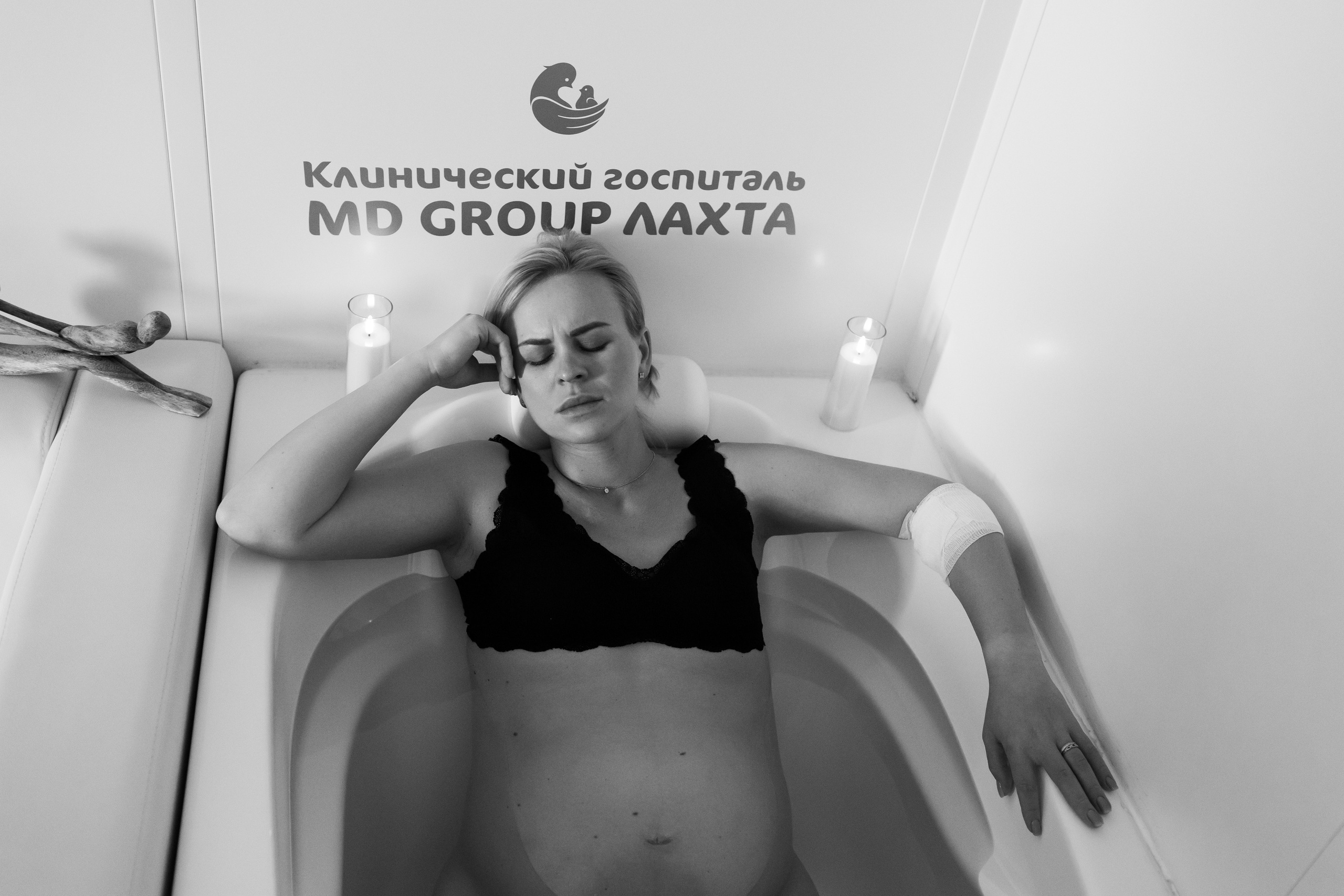 Съемка родов. Рождение Веры. Клинический госпиталь MD GROUP Лахта. Фотограф на роды в Санкт-Петербурге Екатерина Сысоева