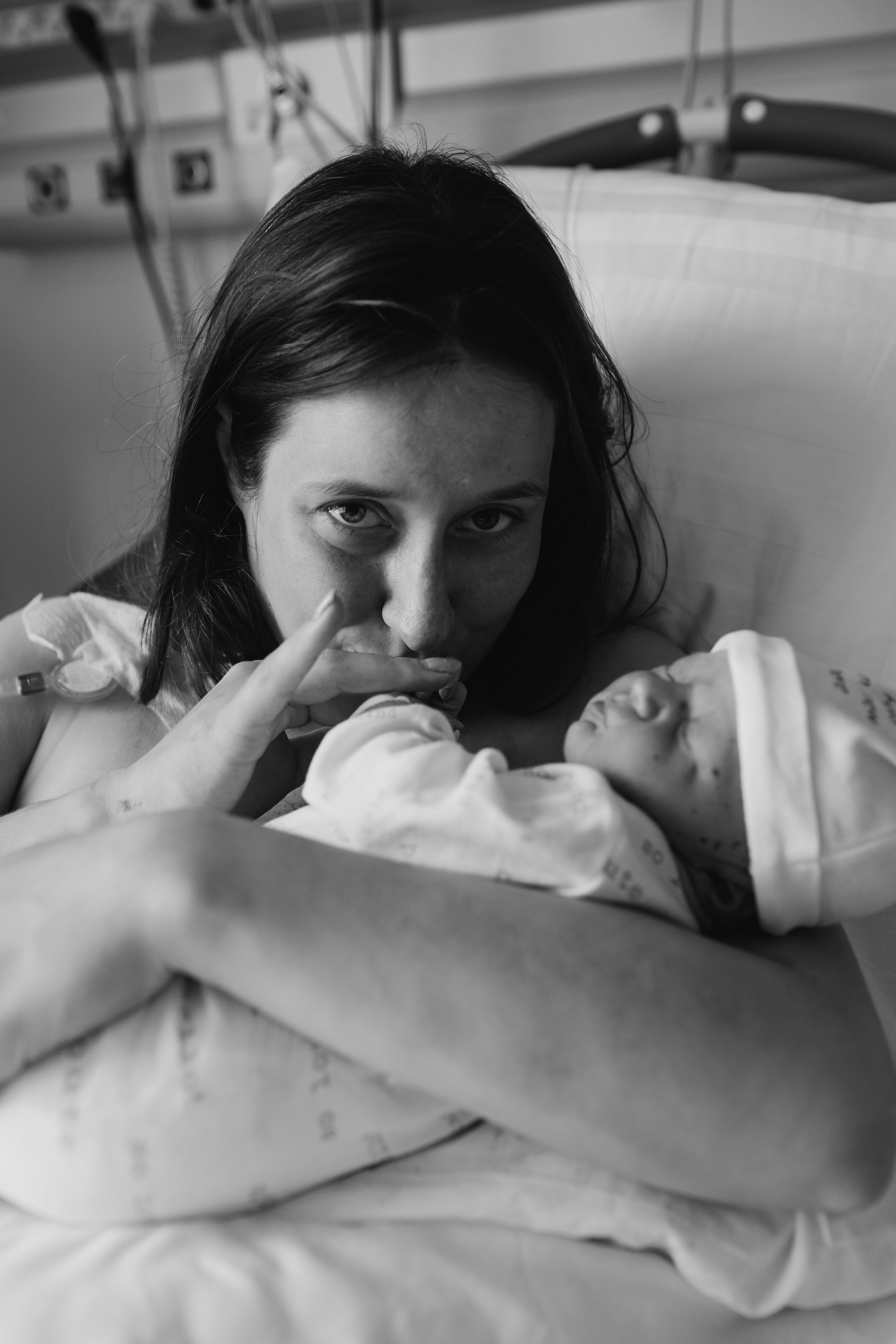 Съемка родов. Рождение Майи. Клинический госпиталь MD GROUP Лахта. Фотограф на роды в Санкт-Петербурге Екатерина Сысоева