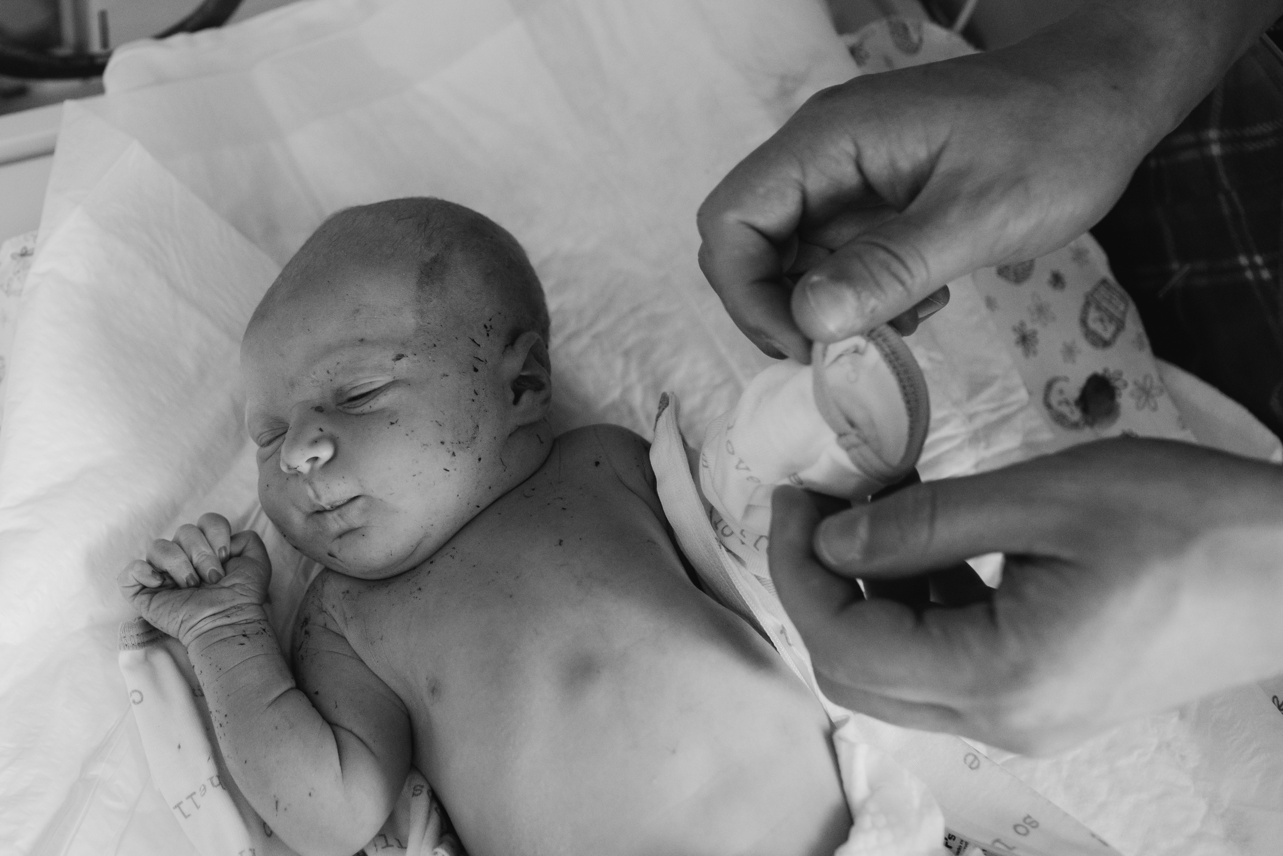 Съемка родов. Рождение Майи. Клинический госпиталь MD GROUP Лахта. Фотограф на роды в Санкт-Петербурге Екатерина Сысоева