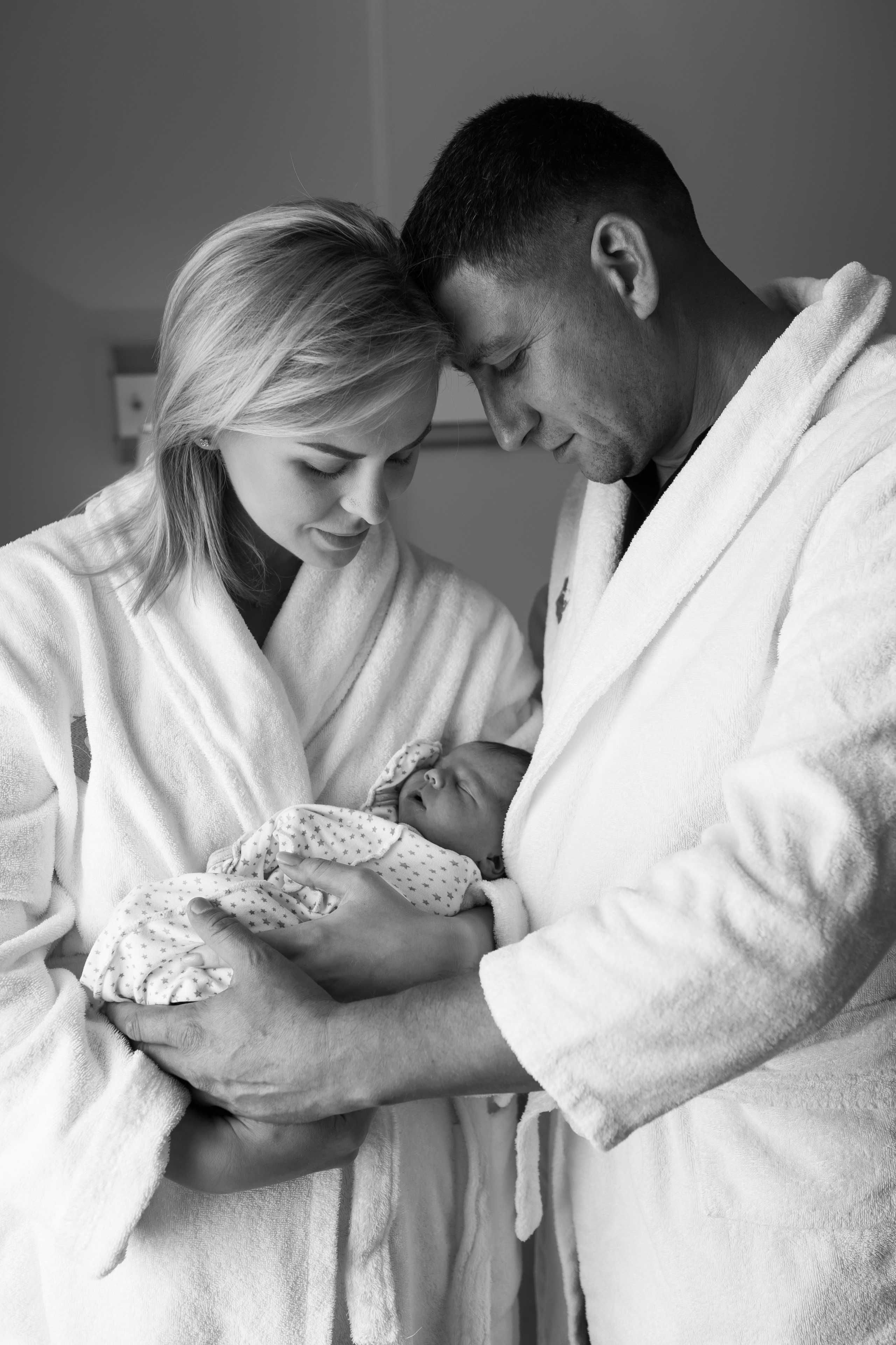 Съемка родов. Рождение Веры. Клинический госпиталь MD GROUP Лахта. Фотограф на роды в Санкт-Петербурге Екатерина Сысоева