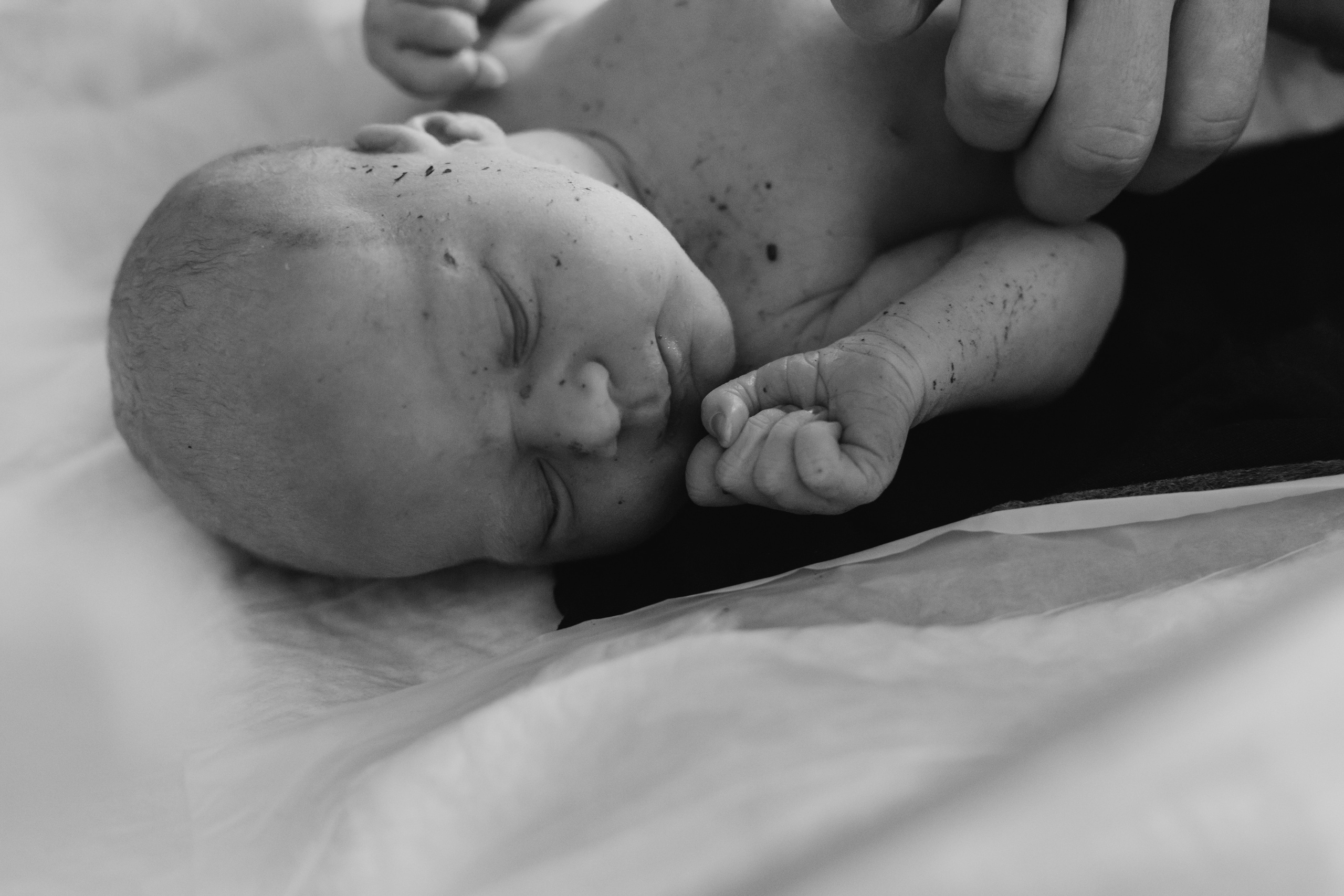 Съемка родов. Рождение Майи. Клинический госпиталь MD GROUP Лахта. Фотограф на роды в Санкт-Петербурге Екатерина Сысоева