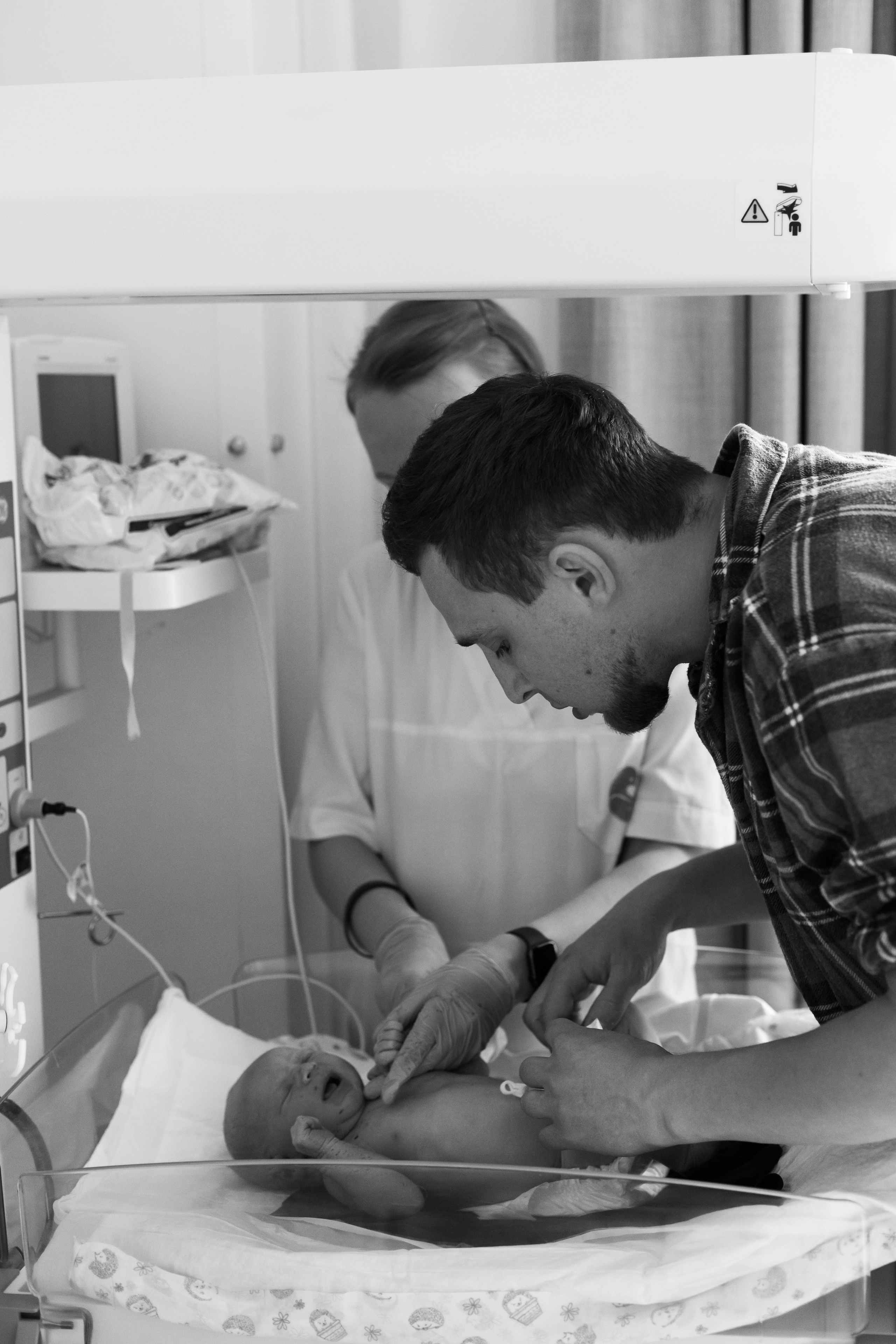 Съемка родов. Рождение Майи. Клинический госпиталь MD GROUP Лахта. Фотограф на роды в Санкт-Петербурге Екатерина Сысоева