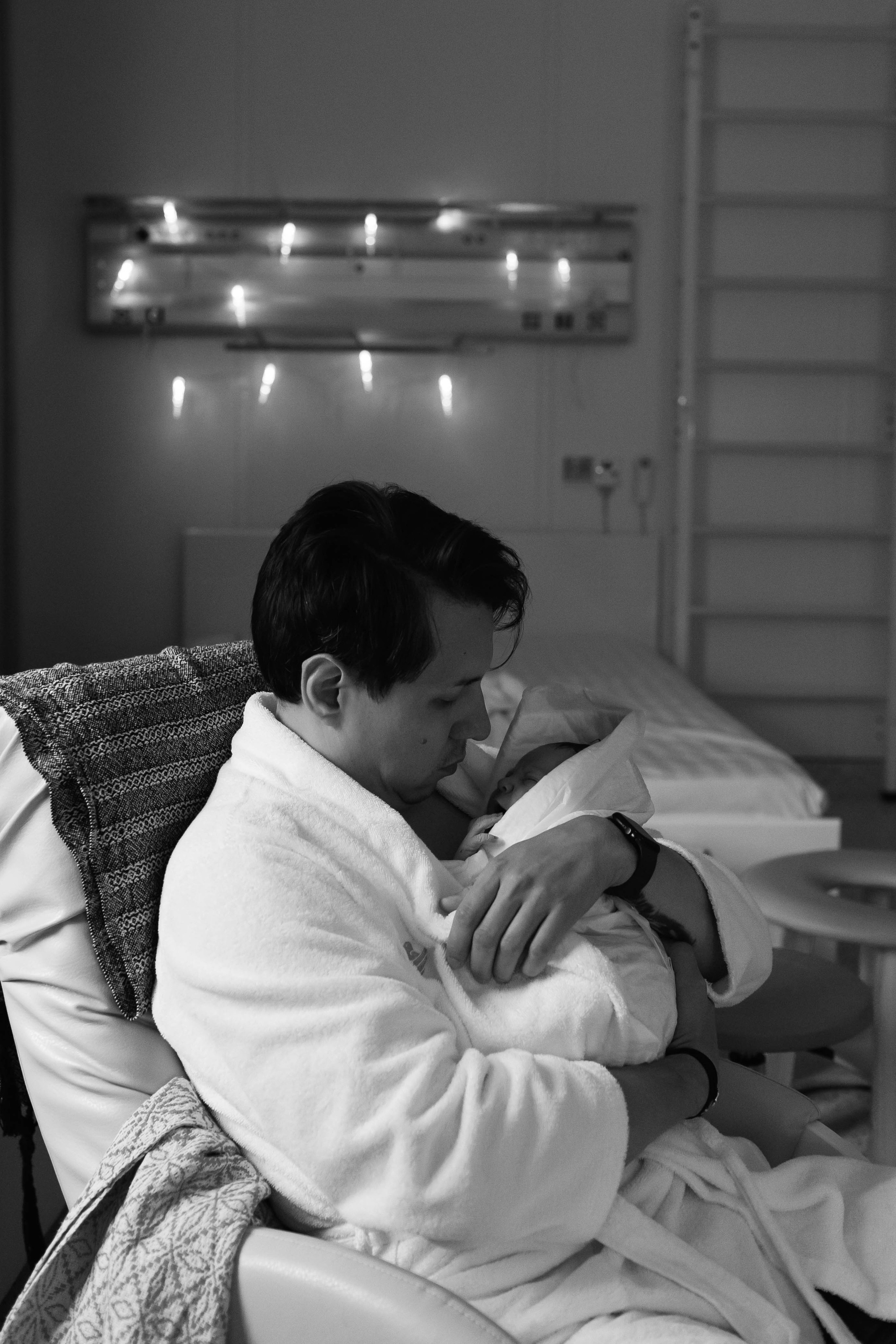 Съемка родов. Рождение Виктории. Клинический госпиталь MD GROUP Лахта. Фотограф на роды в Санкт-Петербурге Екатерина Сысоева