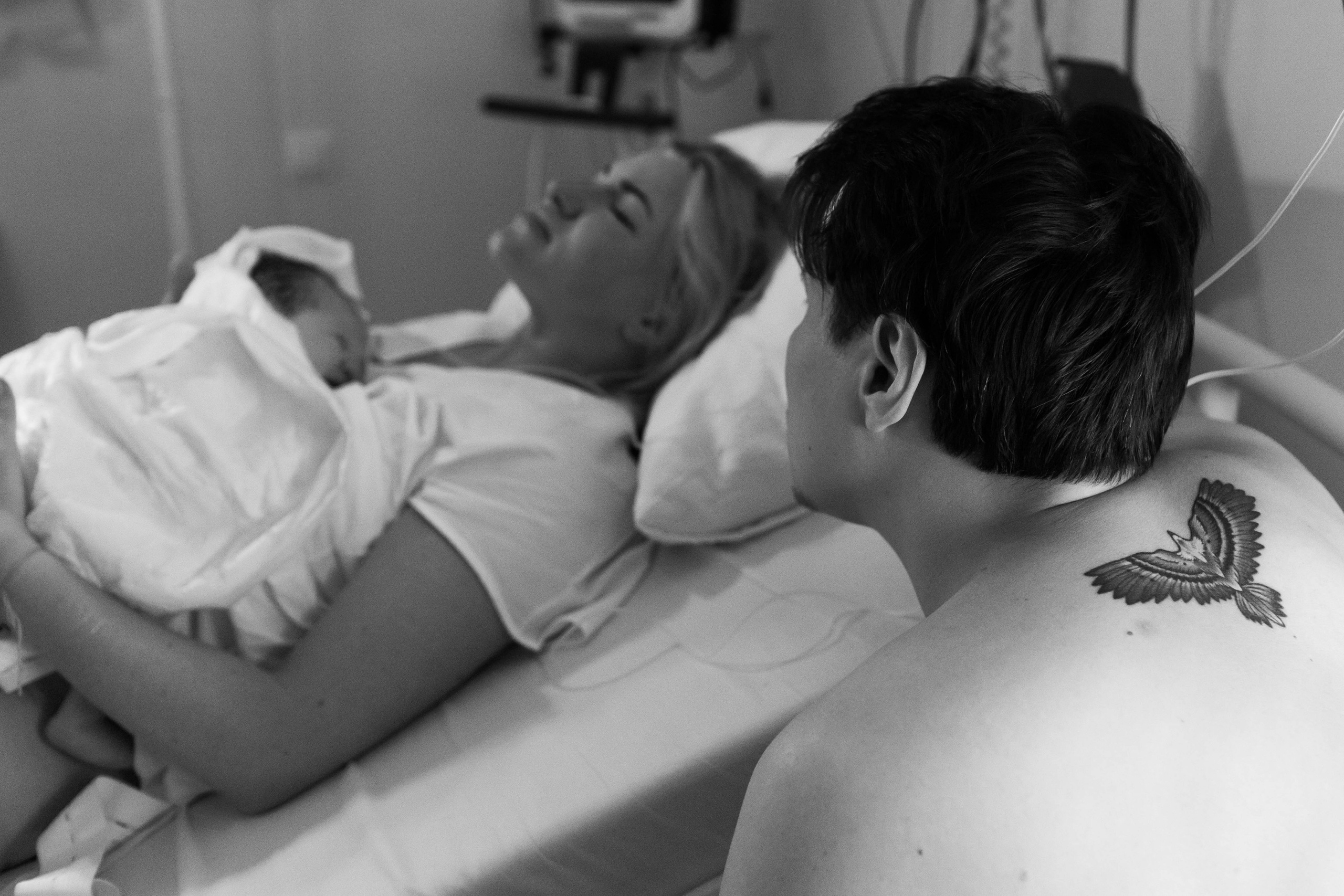 Съемка родов. Рождение Виктории. Клинический госпиталь MD GROUP Лахта. Фотограф на роды в Санкт-Петербурге Екатерина Сысоева