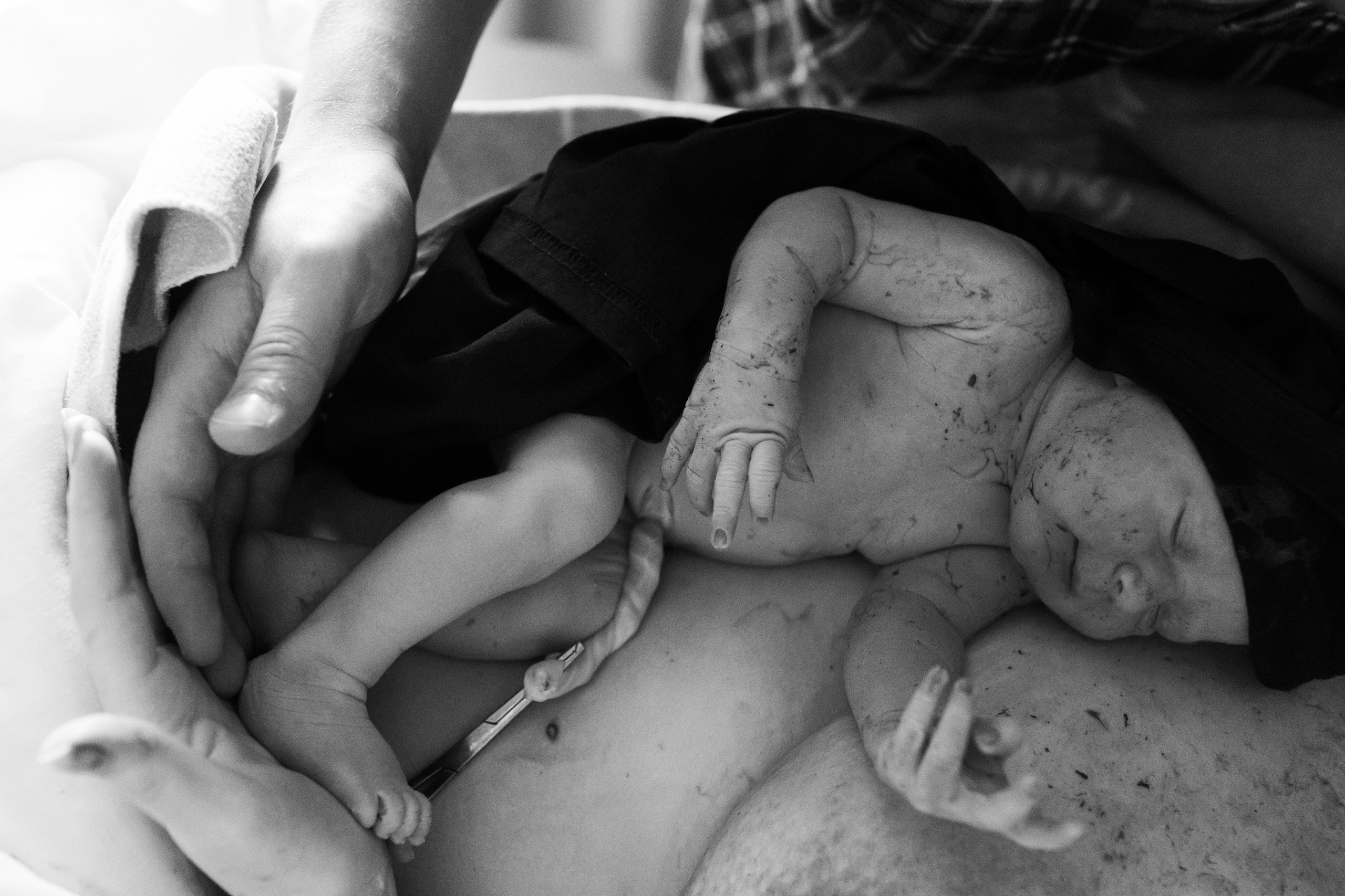 Съемка родов. Рождение Майи. Клинический госпиталь MD GROUP Лахта. Фотограф на роды в Санкт-Петербурге Екатерина Сысоева