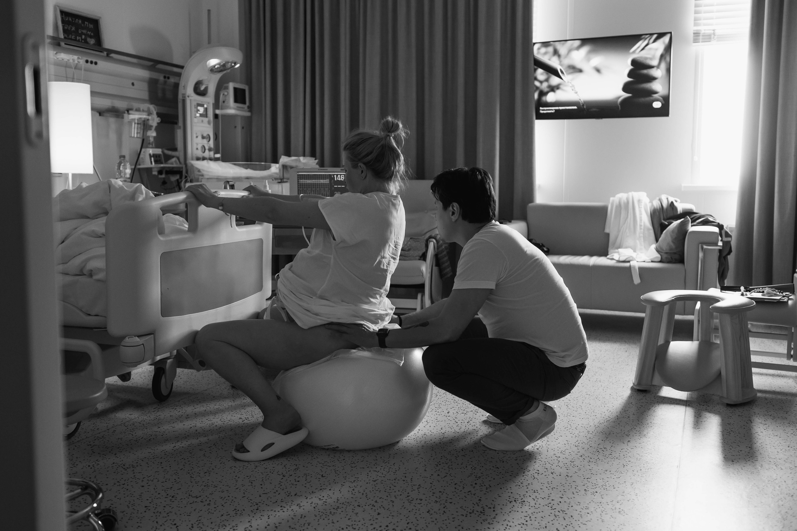 Съемка родов. Рождение Виктории. Клинический госпиталь MD GROUP Лахта. Фотограф на роды в Санкт-Петербурге Екатерина Сысоева