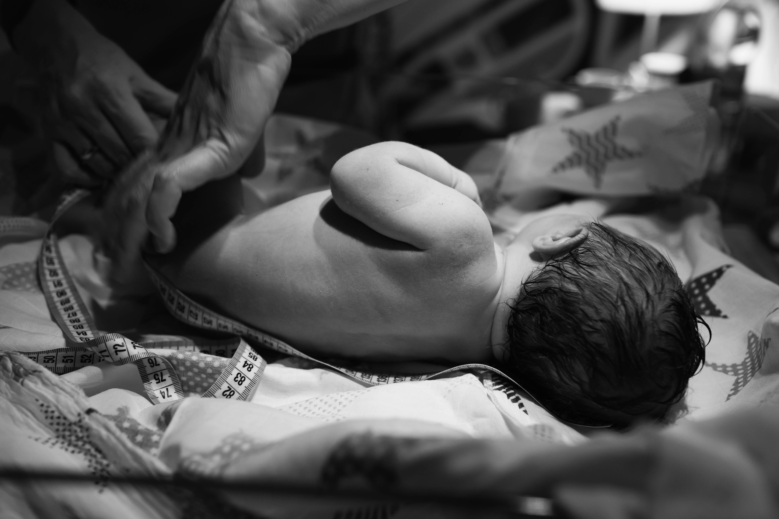 Съемка родов. Рождение Виктории. Клинический госпиталь MD GROUP Лахта. Фотограф на роды в Санкт-Петербурге Екатерина Сысоева