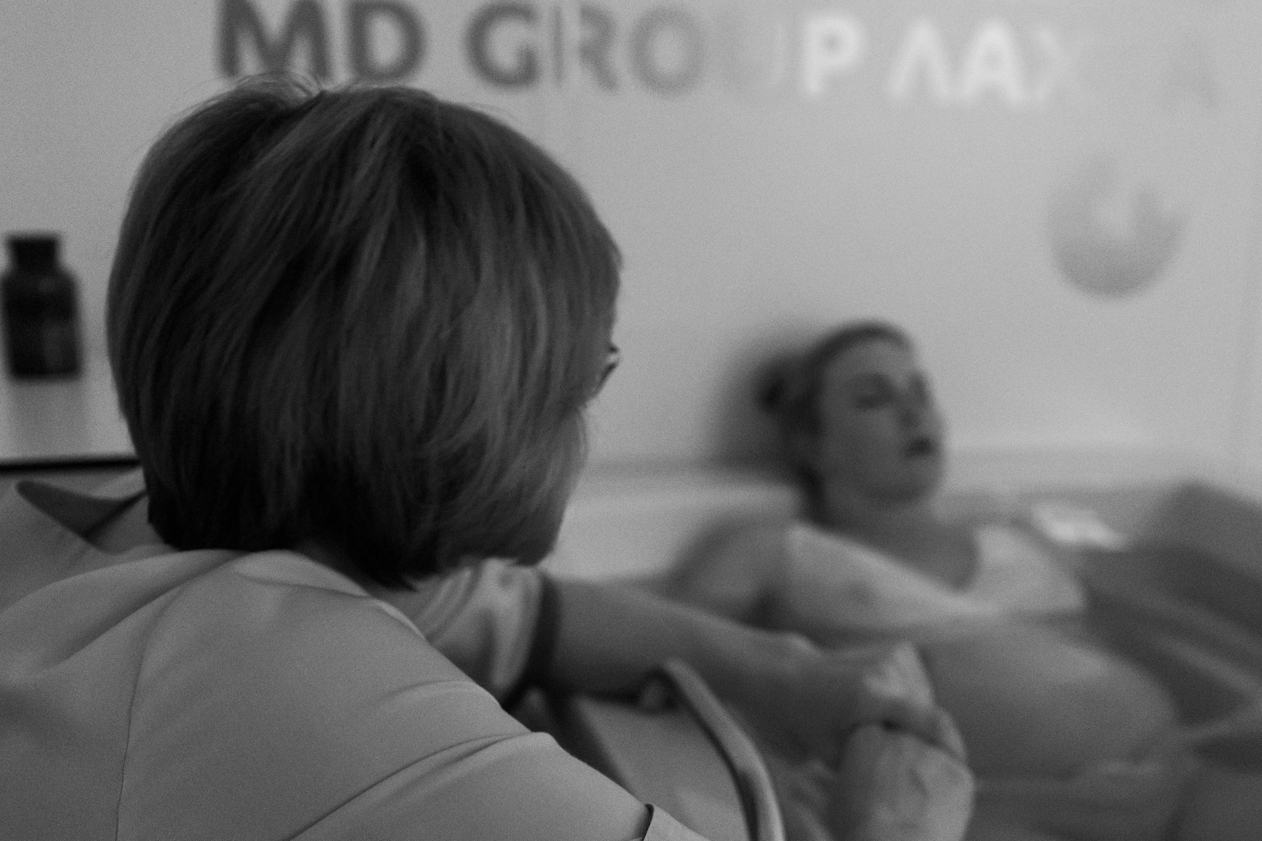 Съемка родов. Рождение Виктории. Клинический госпиталь MD GROUP Лахта. Фотограф на роды в Санкт-Петербурге Екатерина Сысоева