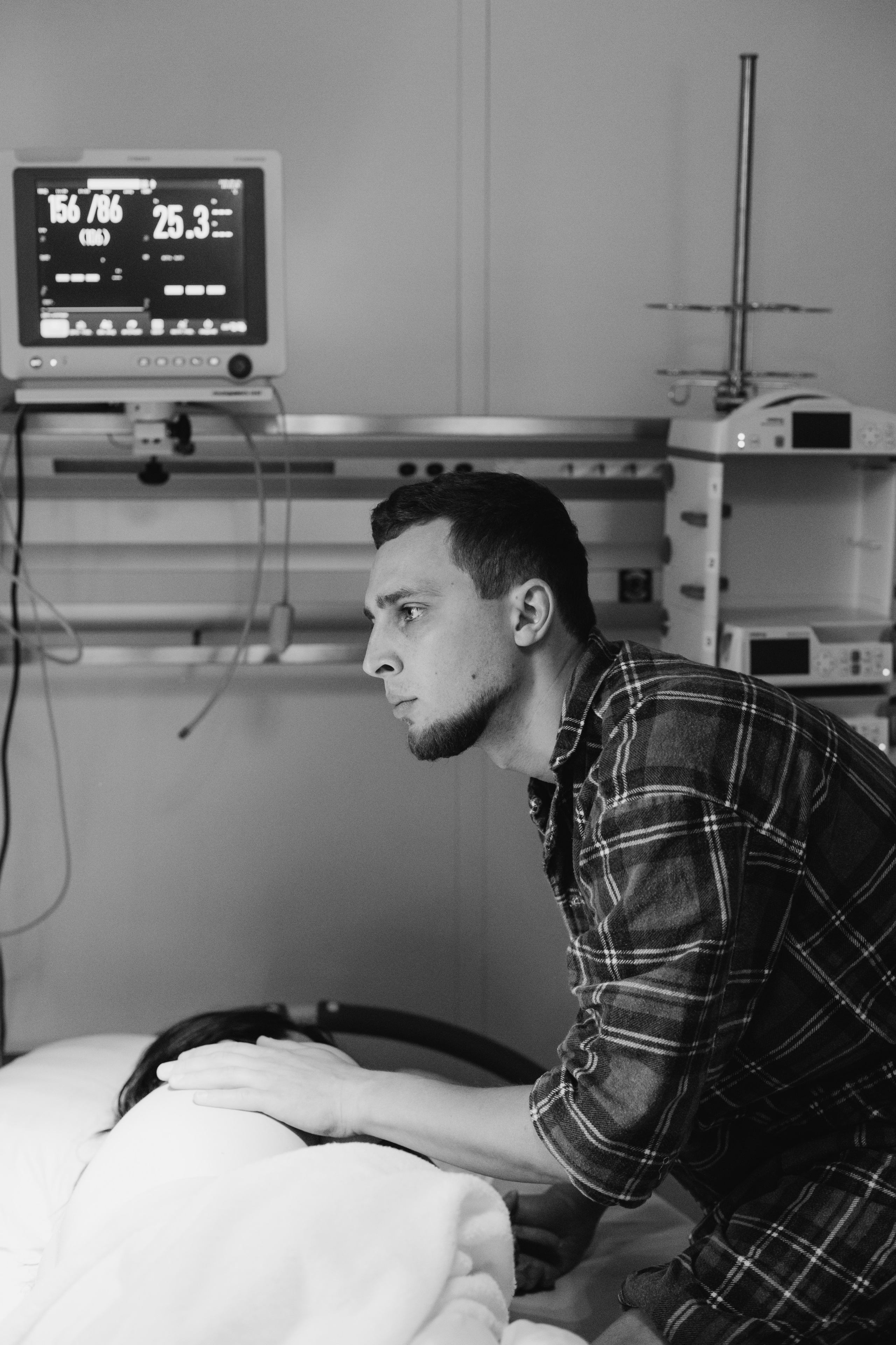 Съемка родов. Рождение Майи. Клинический госпиталь MD GROUP Лахта. Фотограф на роды в Санкт-Петербурге Екатерина Сысоева