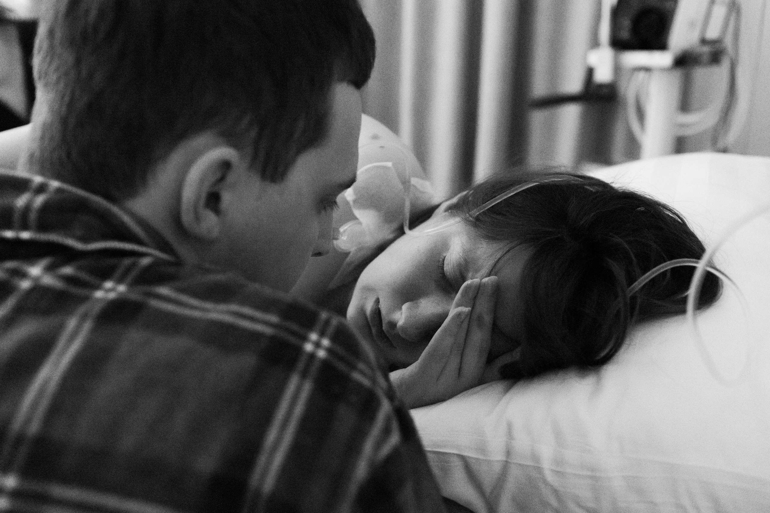 Съемка родов. Рождение Майи. Клинический госпиталь MD GROUP Лахта. Фотограф на роды в Санкт-Петербурге Екатерина Сысоева