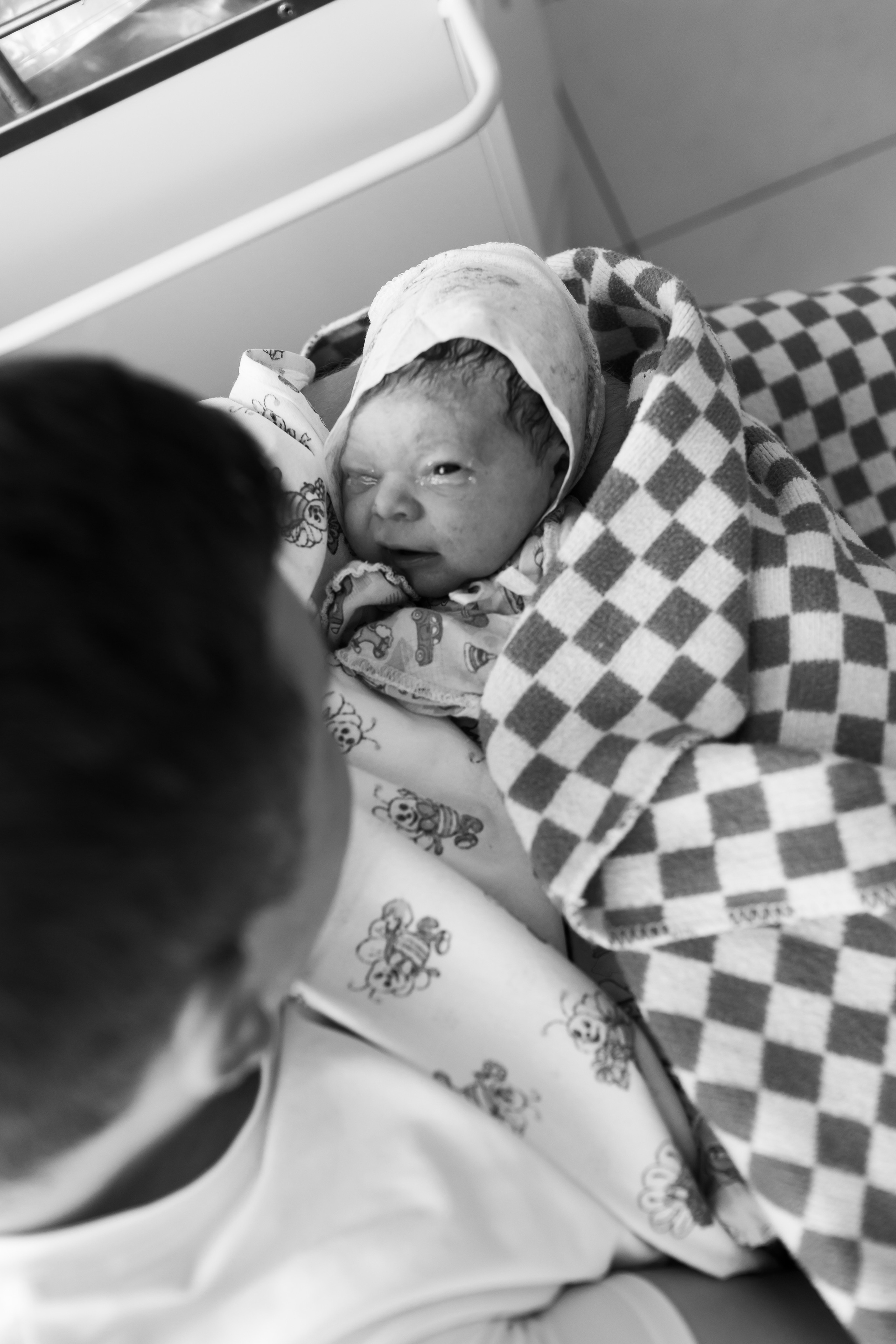 Съемка родов. Рождение Матвея. ГПЦ № 1. Фотограф на роды в Санкт-Петербурге Екатерина Сысоева