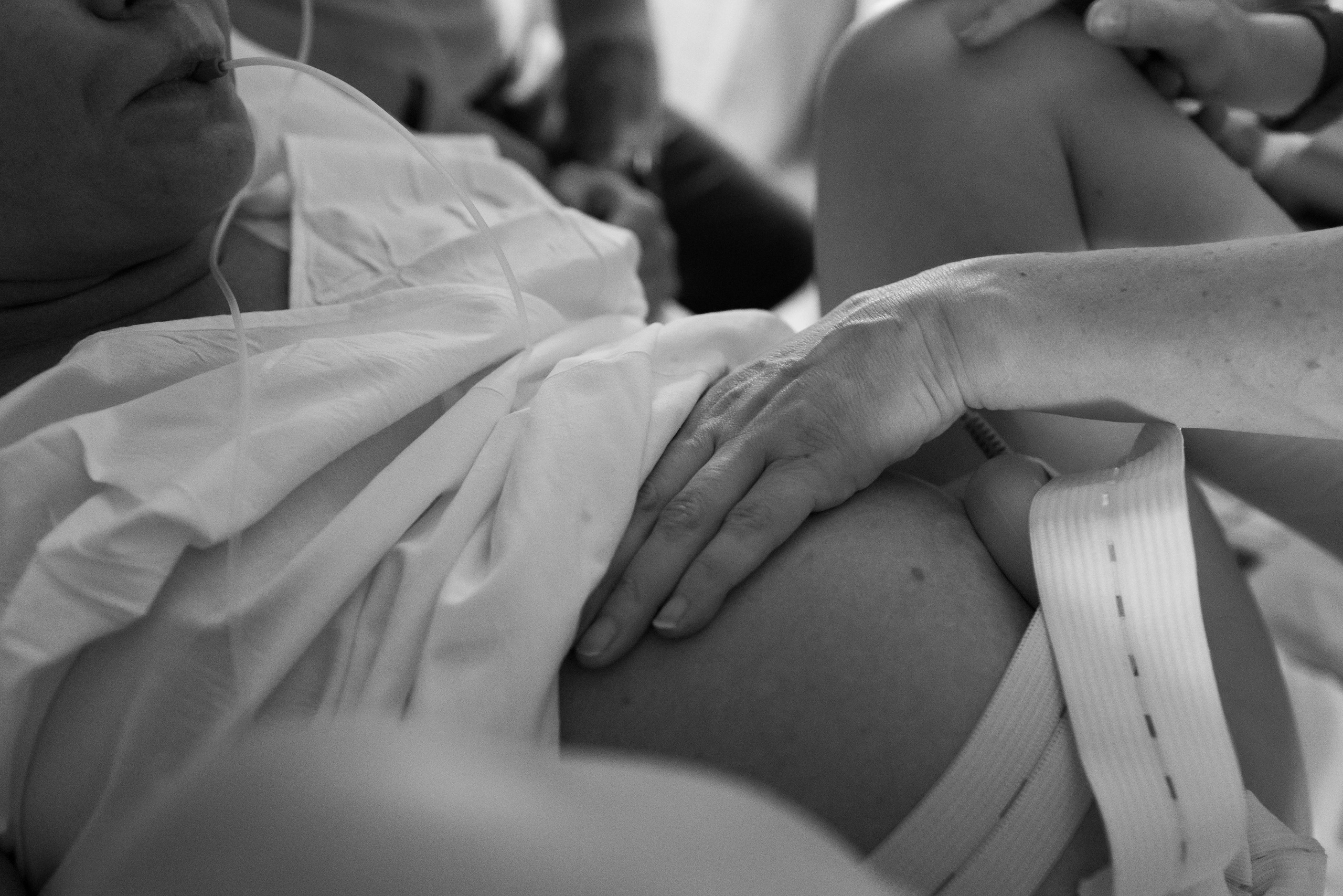 Съемка родов. Рождение Виктории. Клинический госпиталь MD GROUP Лахта. Фотограф на роды в Санкт-Петербурге Екатерина Сысоева