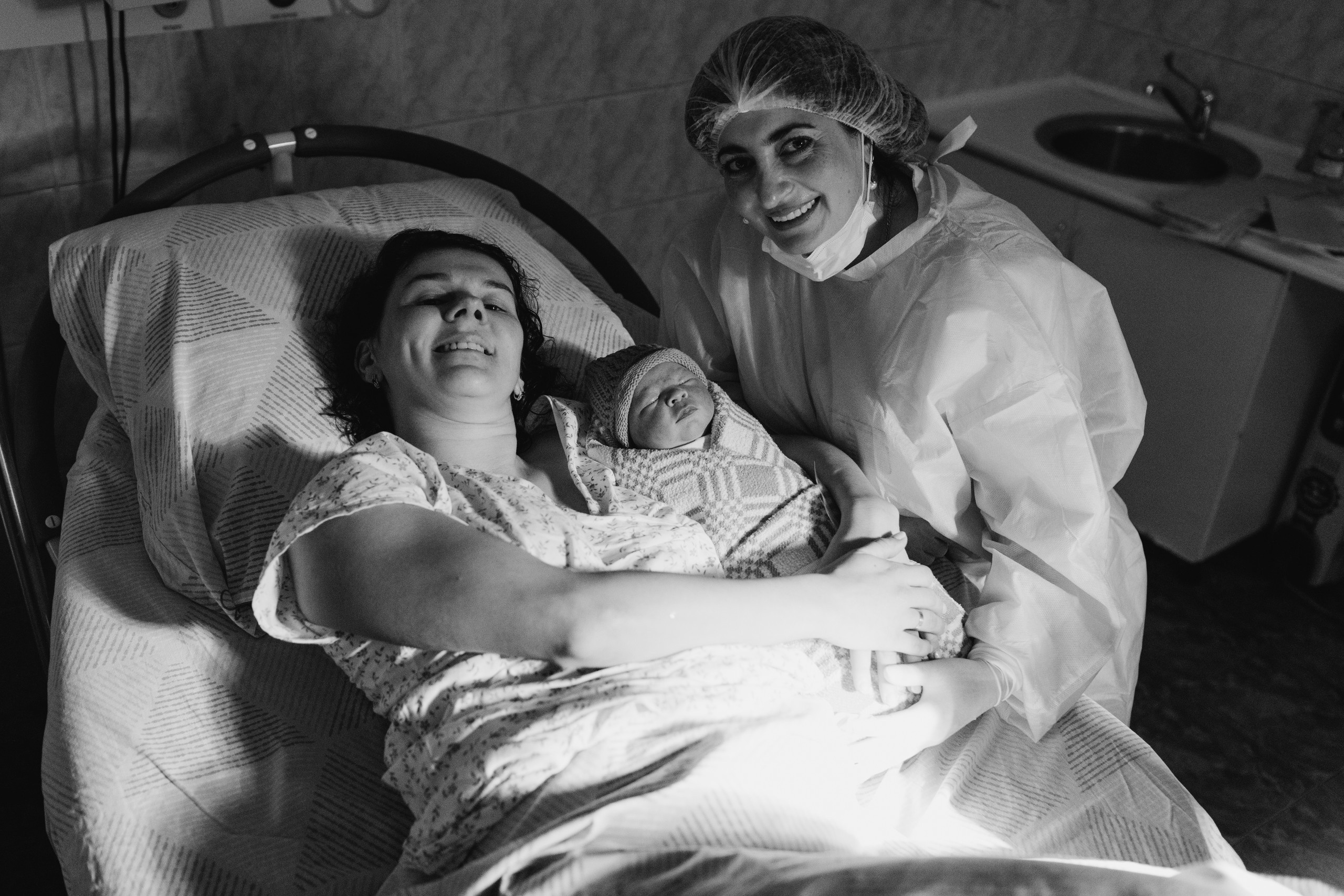 Съемка родов. Рождение Анны. НИИ АГиР им. Отта. Фотограф на роды в Санкт-Петербурге Екатерина Сысоева