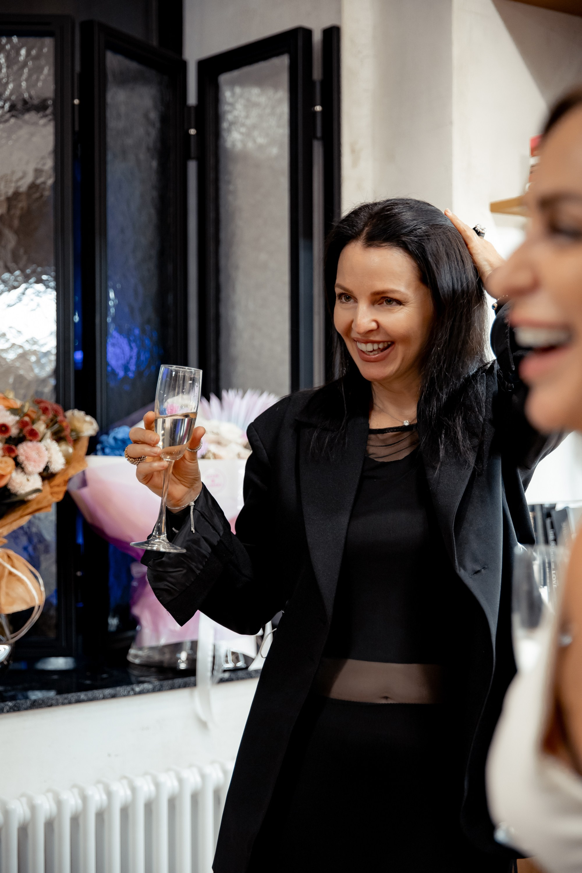 Презентация коллекции цветных драгоценностей в Le Noir. Главная