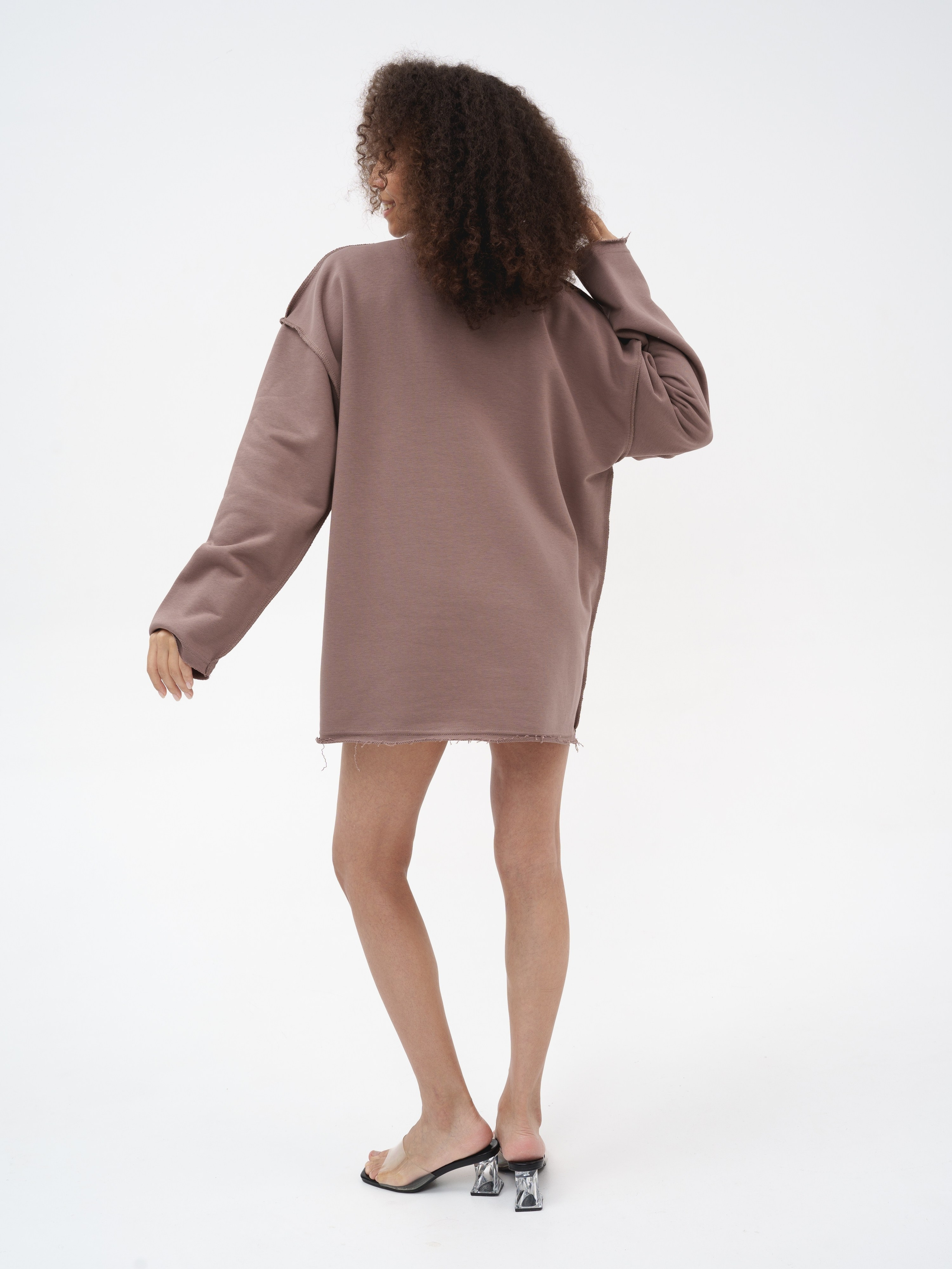 Свитшоты (вб и озон). Иван Упоров — фотограф, рилсмейкер чебоксары