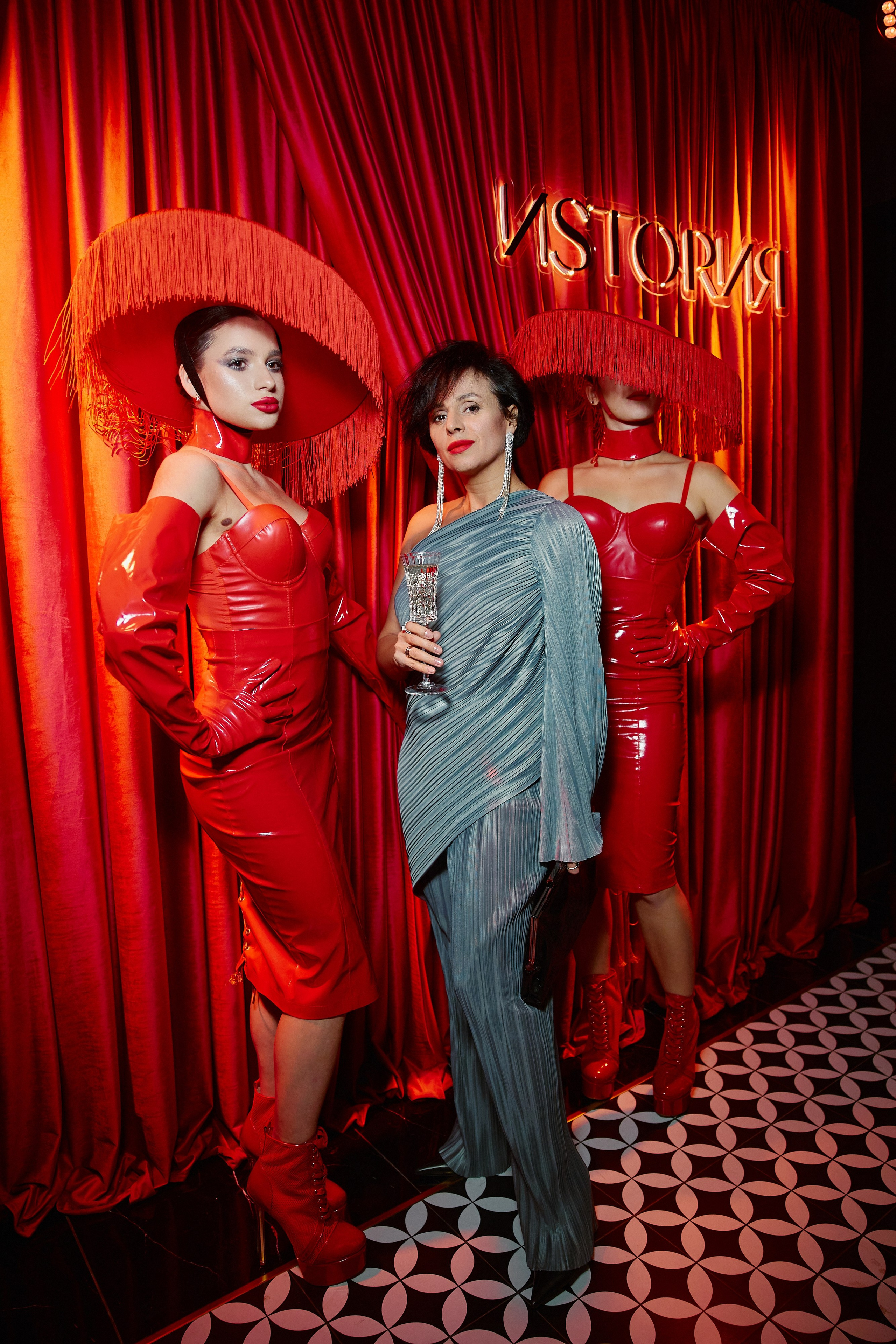 ИSTORИЯ GRAND OPENING. ФОТОГРАФ НА МЕРОПРИЯТИЕ ОТ СОЛЬ МЕДИА PRODUCTION