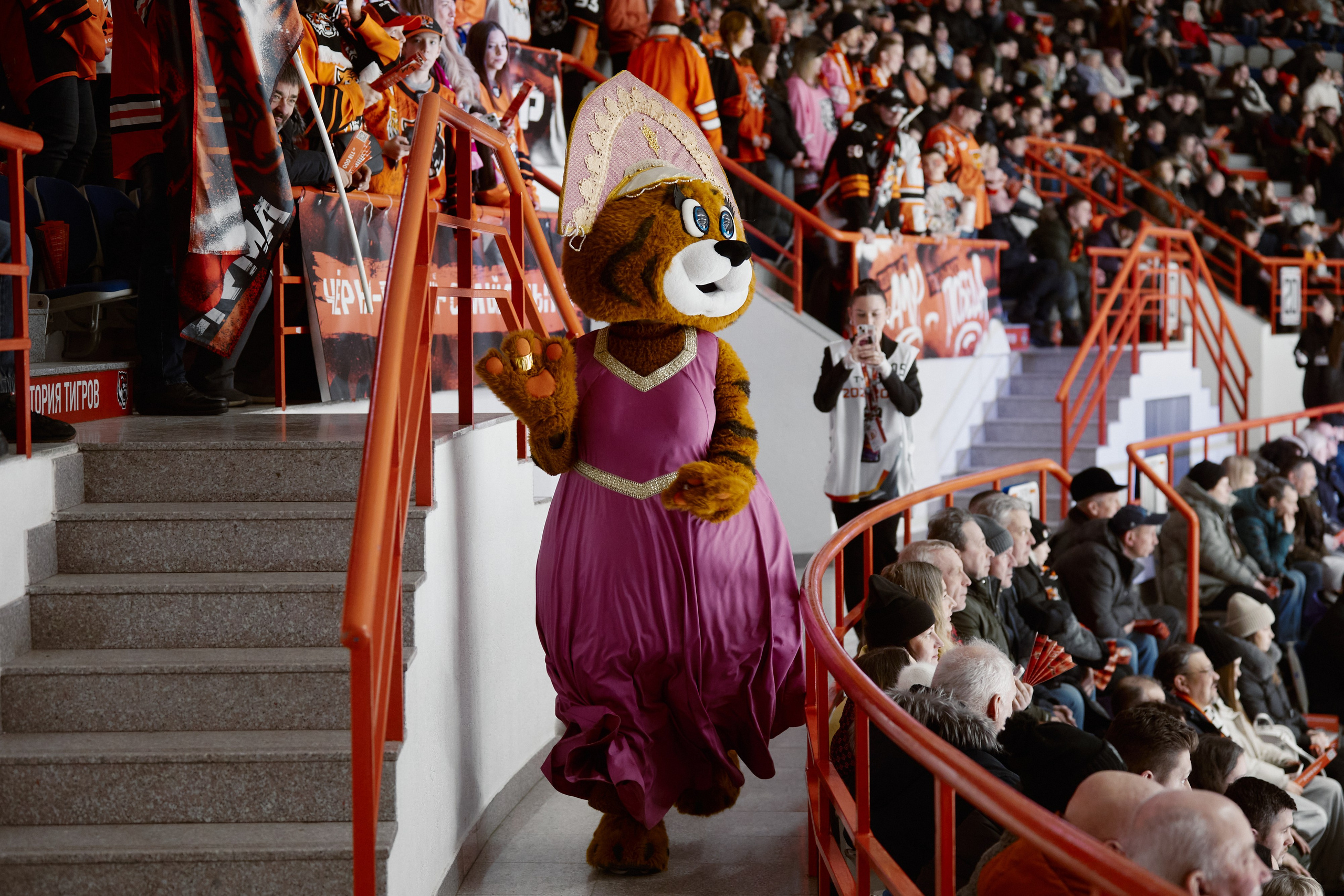 Домашние матчи ХК Амур. ФОТОГРАФ НА МЕРОПРИЯТИЕ ОТ СОЛЬ МЕДИА PRODUCTION