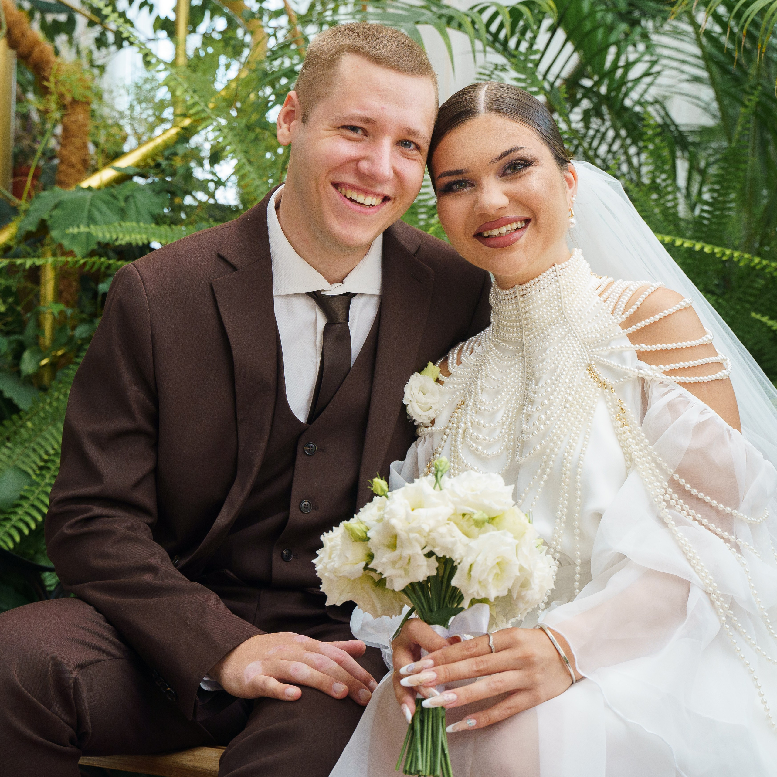 Камерная регистрация в ЗАГСе Приморского района г. Санкт-Петербург. Professional photoartist in St. Petersburg (wedding, reportage, portrait, model book, love story) Alexander Shvedov