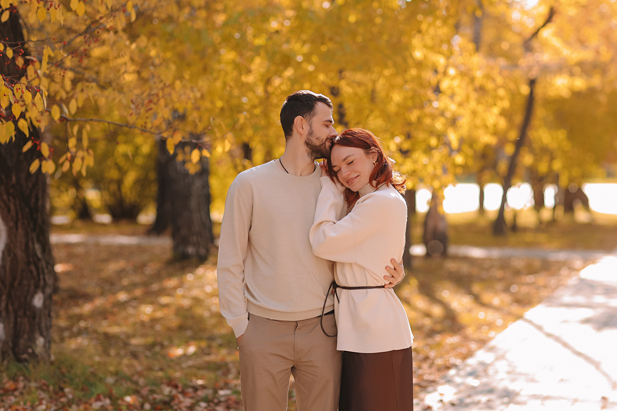 Осень. Семейный фотограф Тюмень, фотограф на роды Салмина Мария