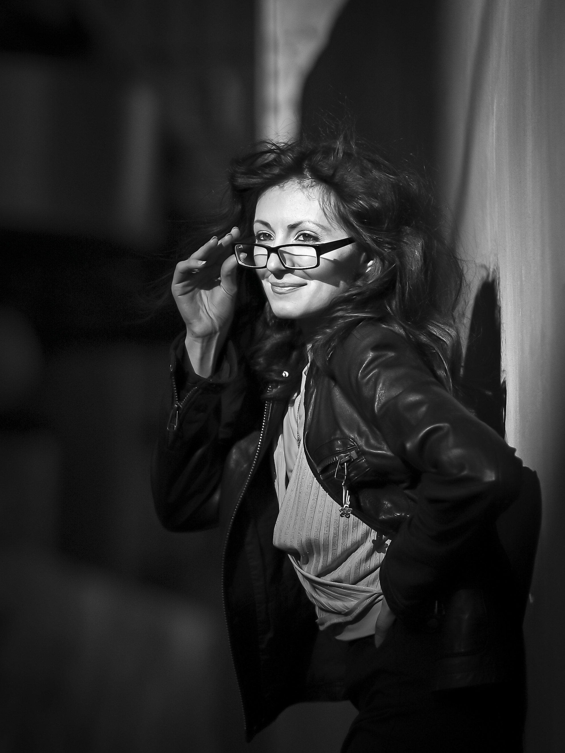 Весна на Красном Октябре ч_б. Портретный фотограф в Москве Сергей Чудов