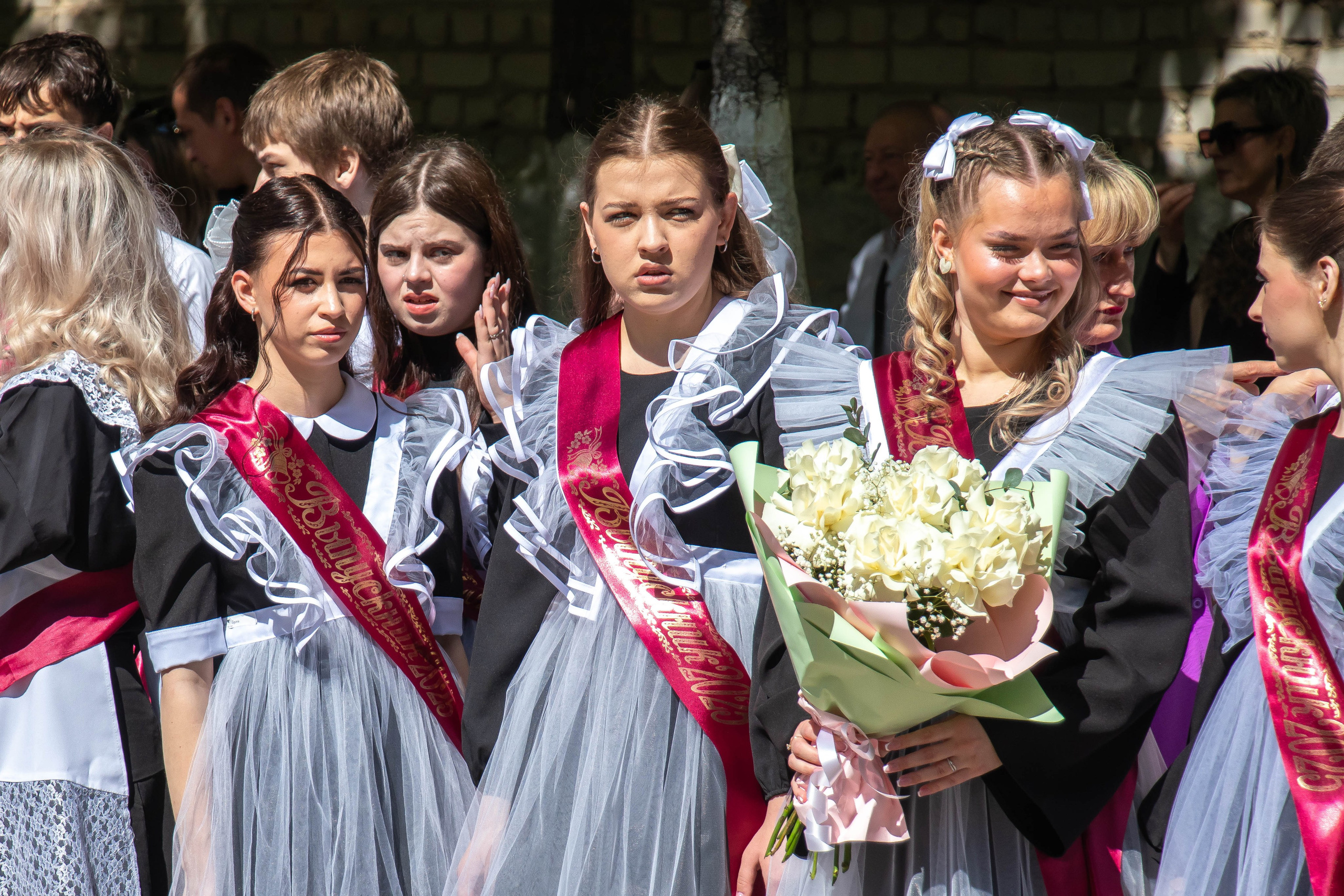Последний звонок. Выпускные альбомы и фильмы