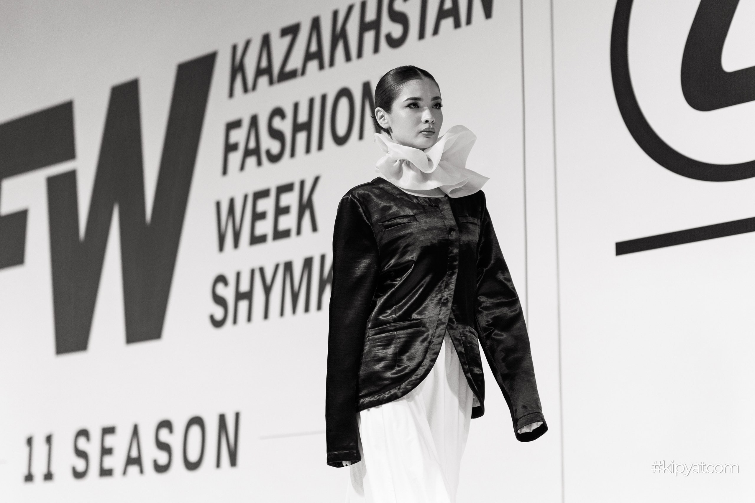 KAZAKHSTAN FASHION WEEK SHYMKENT 11 SEASON. Кипятком Шымкент