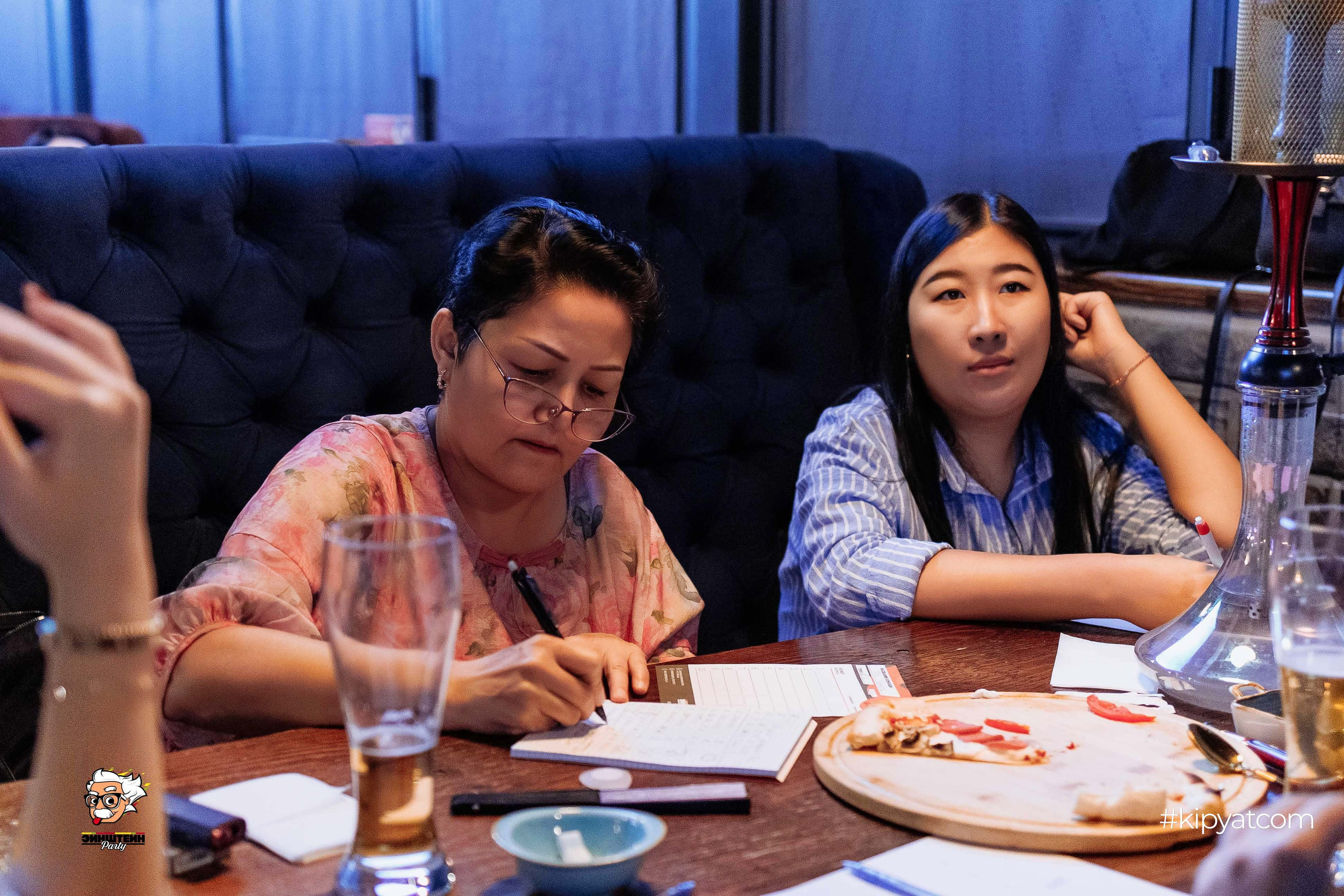 Эйнштейн Party