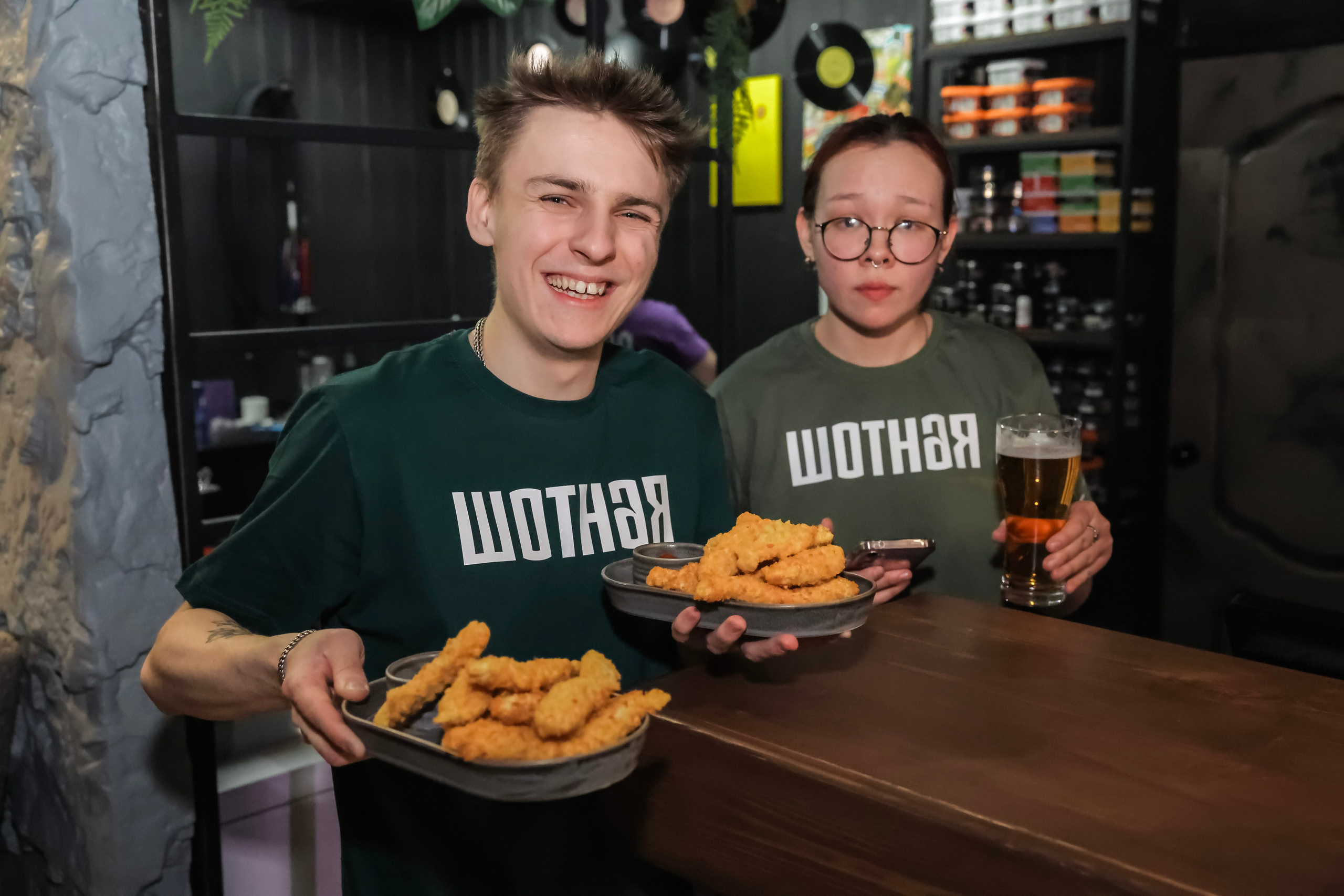 Открытие ШОТНОЙ. ШОТНАЯ бар вдохновения в Магадане